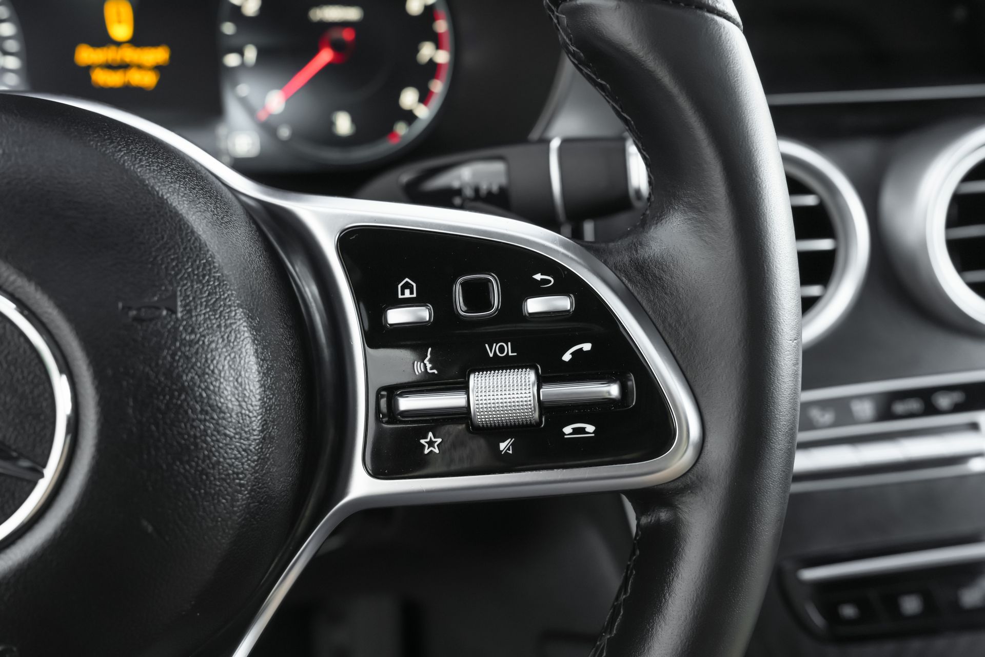 2023 Mercedes-Benz GLC Coupe GLC300 - Photo 20