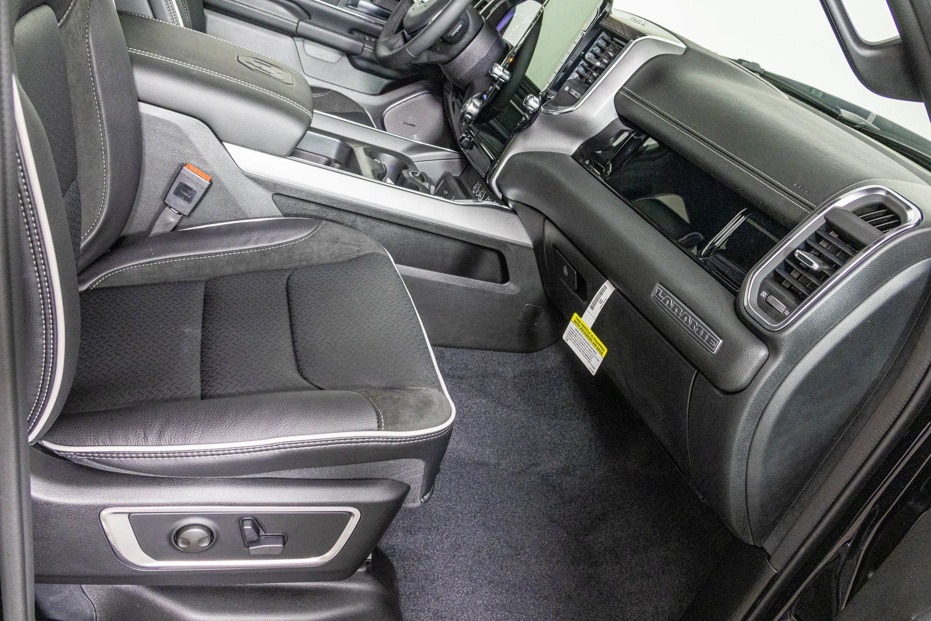 2026 RAM 1500 - Image 38