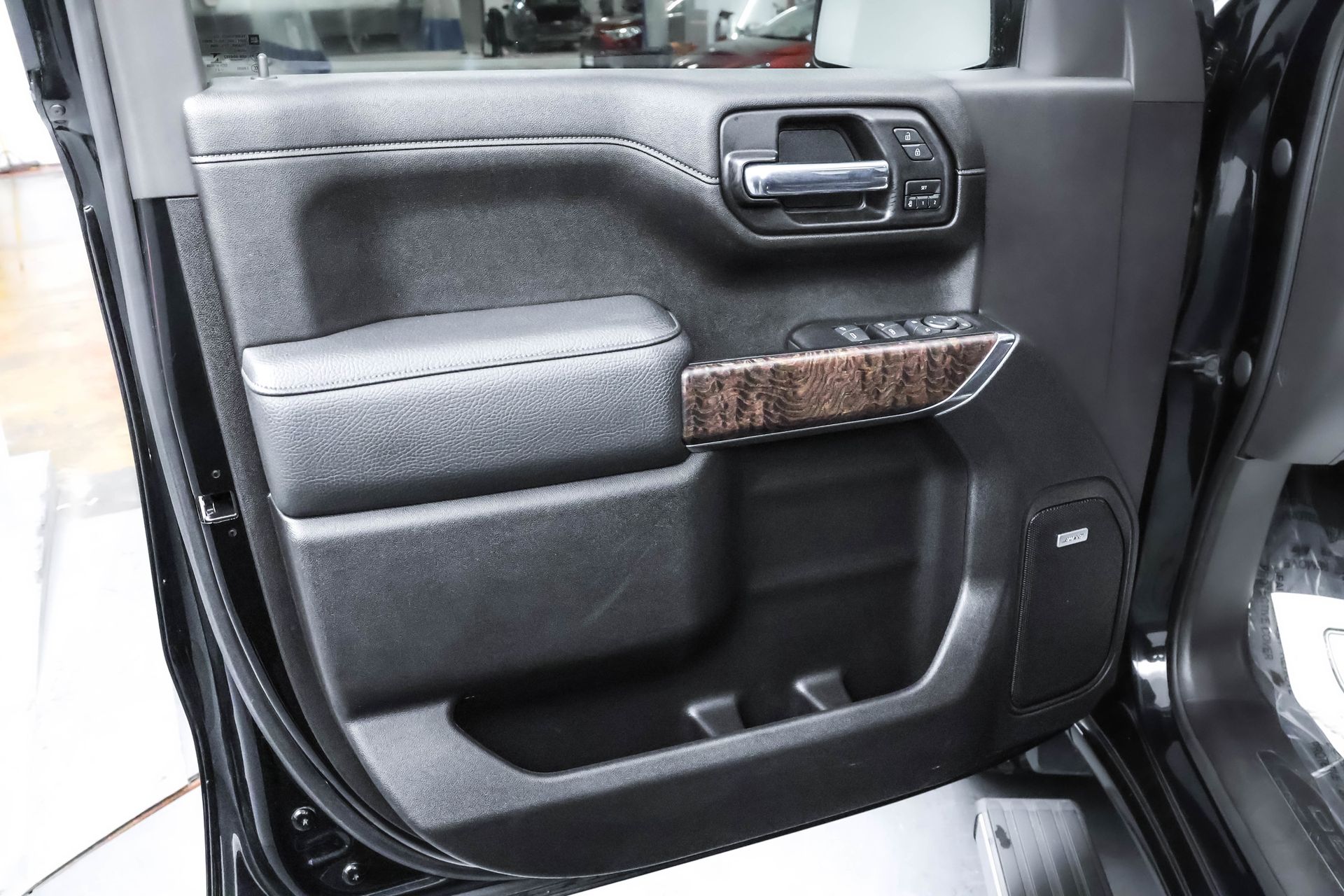 2021 GMC SIERRA - Image 22