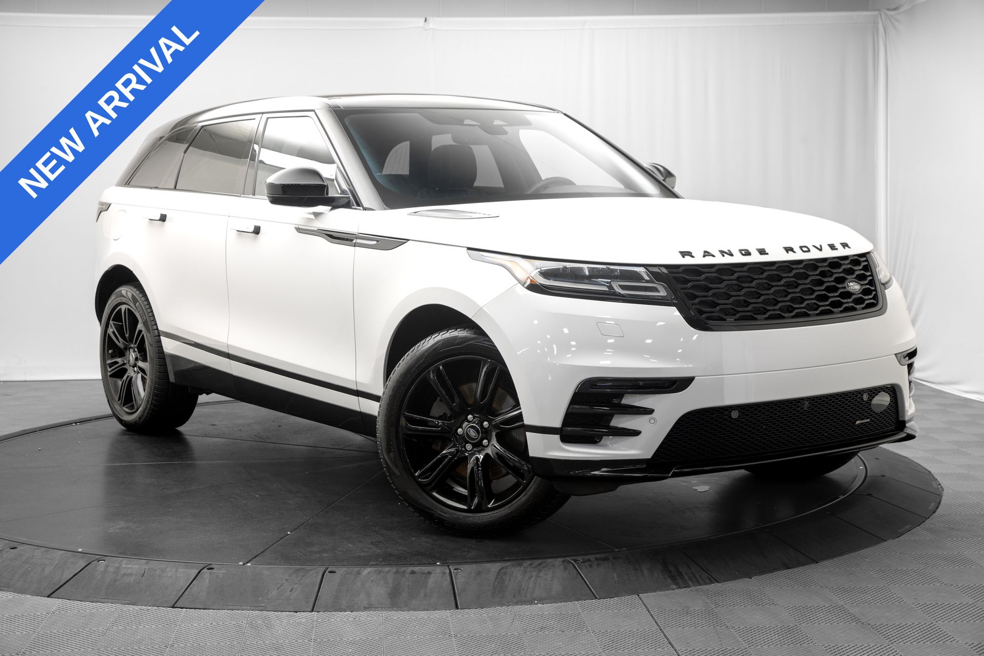 2022 Land Rover Range Rover Velar P250 R-Dynamic S