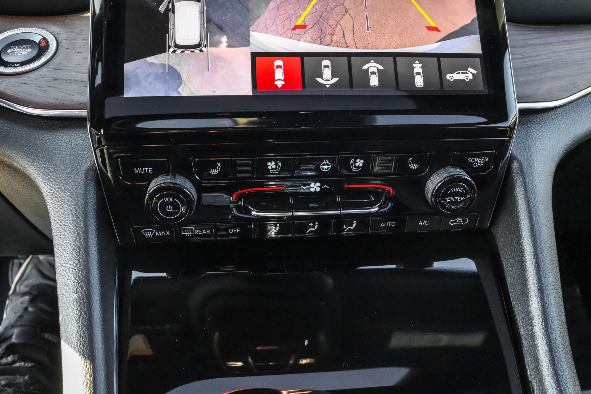 2025 JEEP GRAND CHEROKEE - Image 20