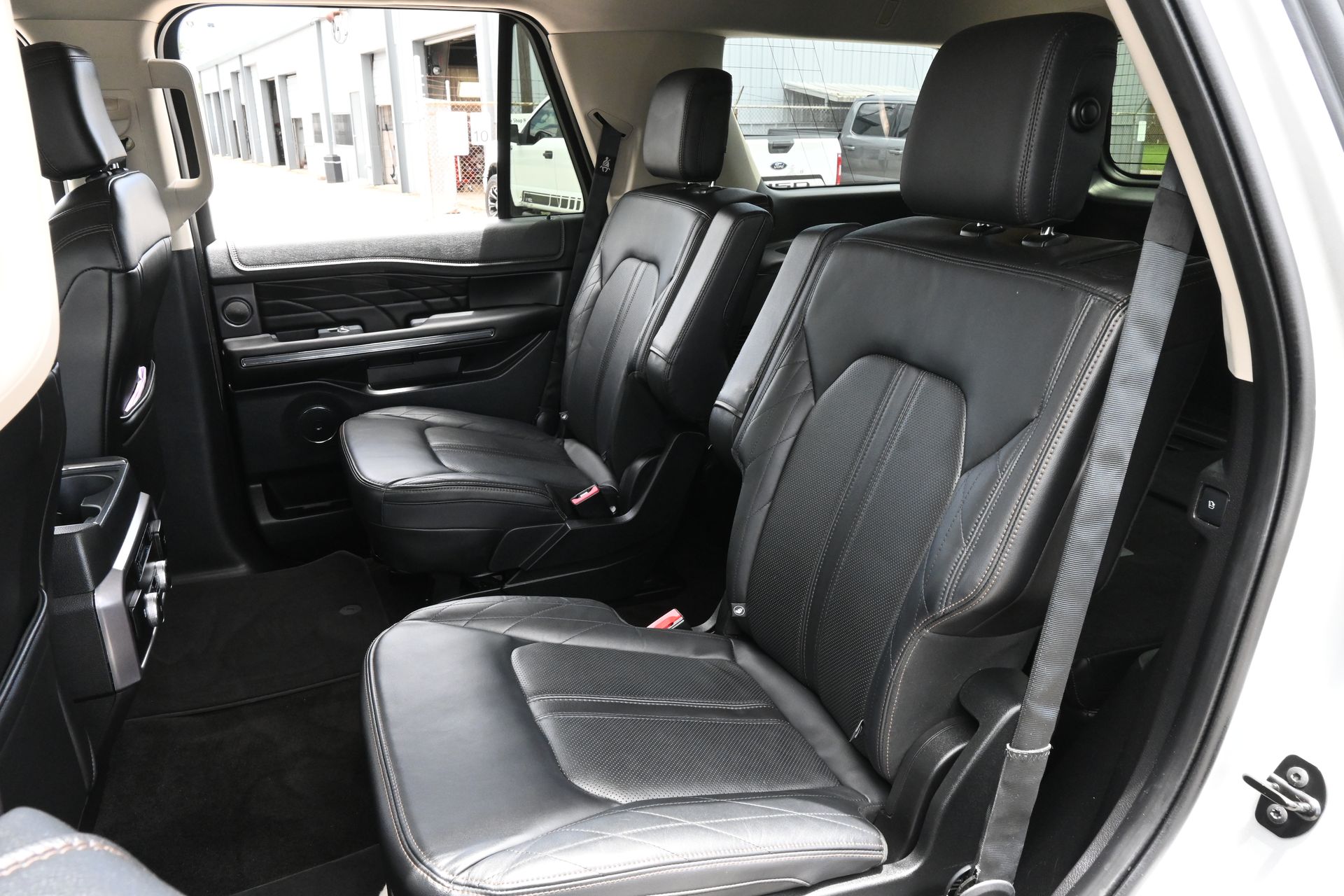 2018 Ford Expedition Platinum Silver at Community Honda