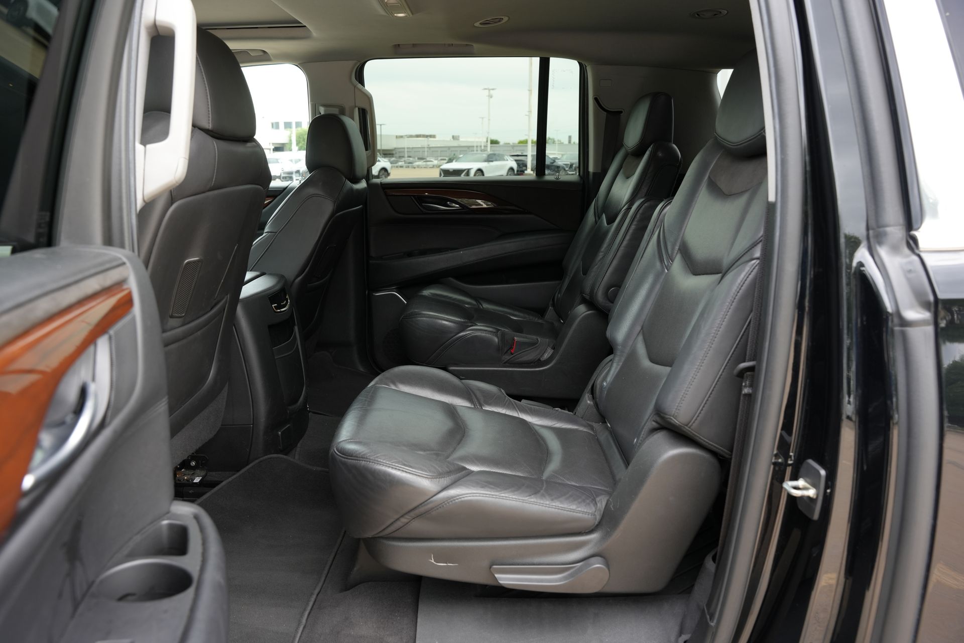 2020 Cadillac Escalade ESV Luxury Black at Emmons Autoplex