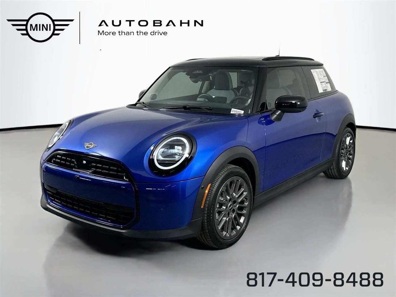 Blazing Blue Metallic 2025 MINI Cooper 2-Door Hatchback FWD Hatchback Front-Wheel Drive 7-Speed Automatic