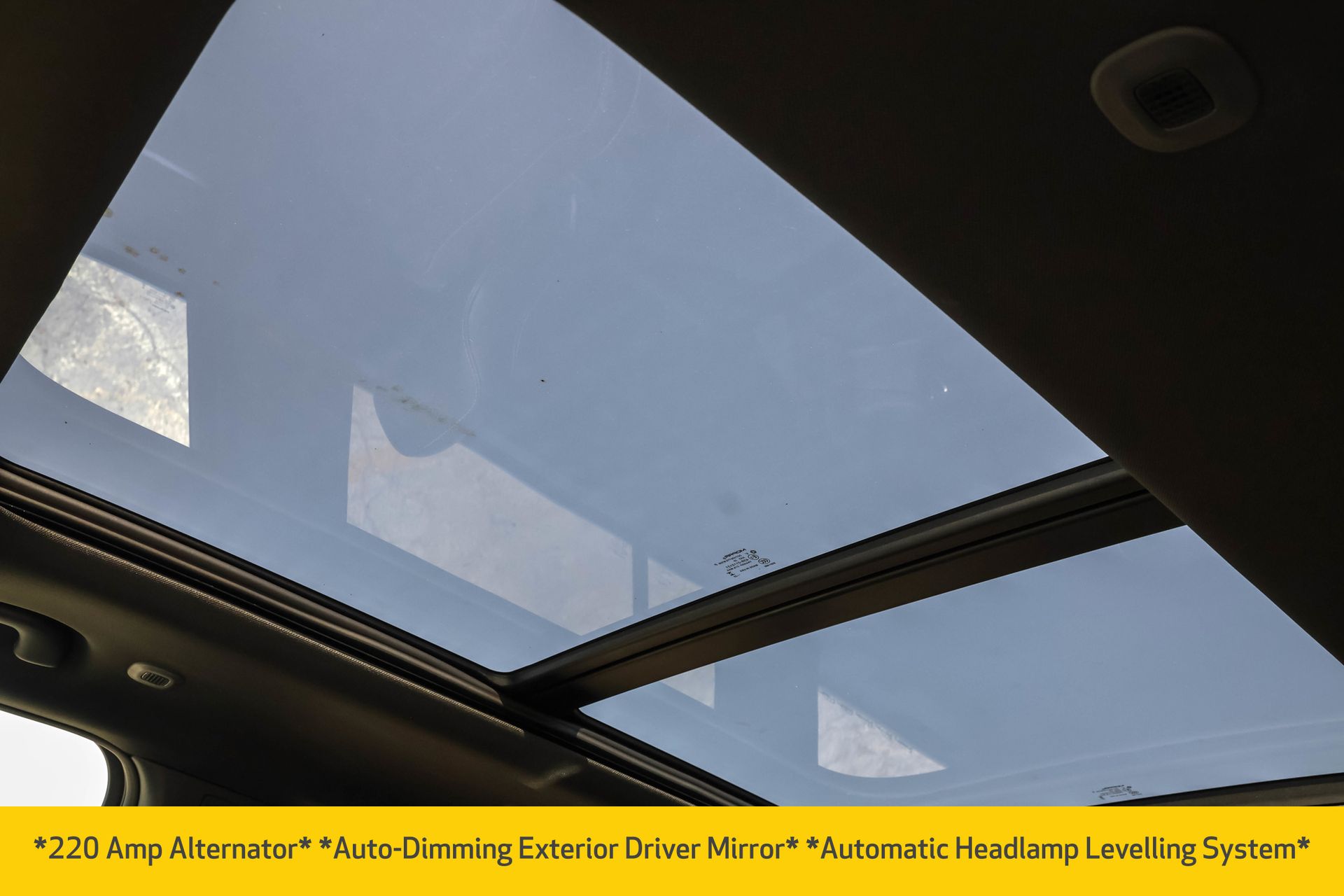 2025 JEEP GRAND CHEROKEE - Image 7