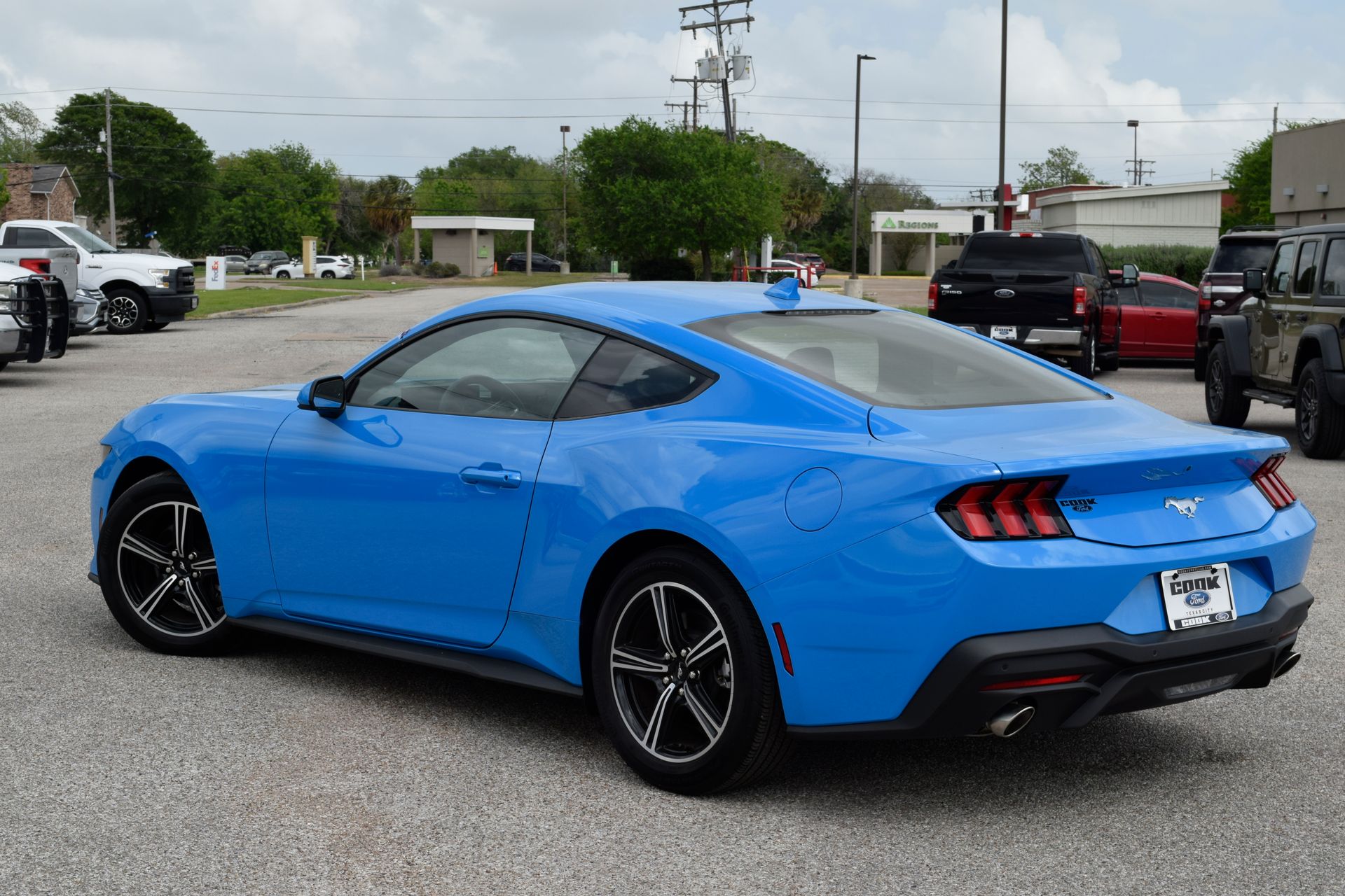 2025 Ford Mustang EcoBoost - 3