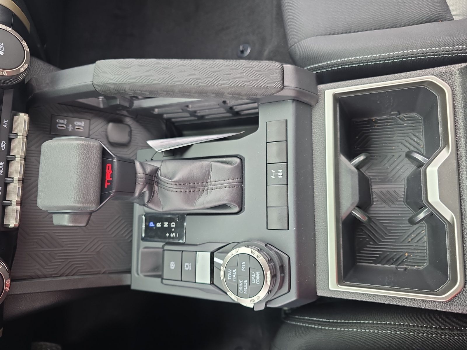 2025 Toyota Tacoma TRD Off Road - Photo 22