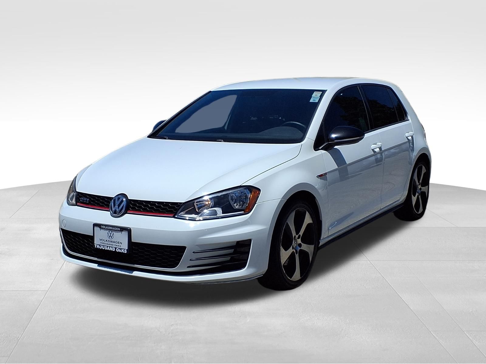 Pure White 2015 Volkswagen Golf GTI Hatchback Front-Wheel Drive 6-Speed Dual Clutch