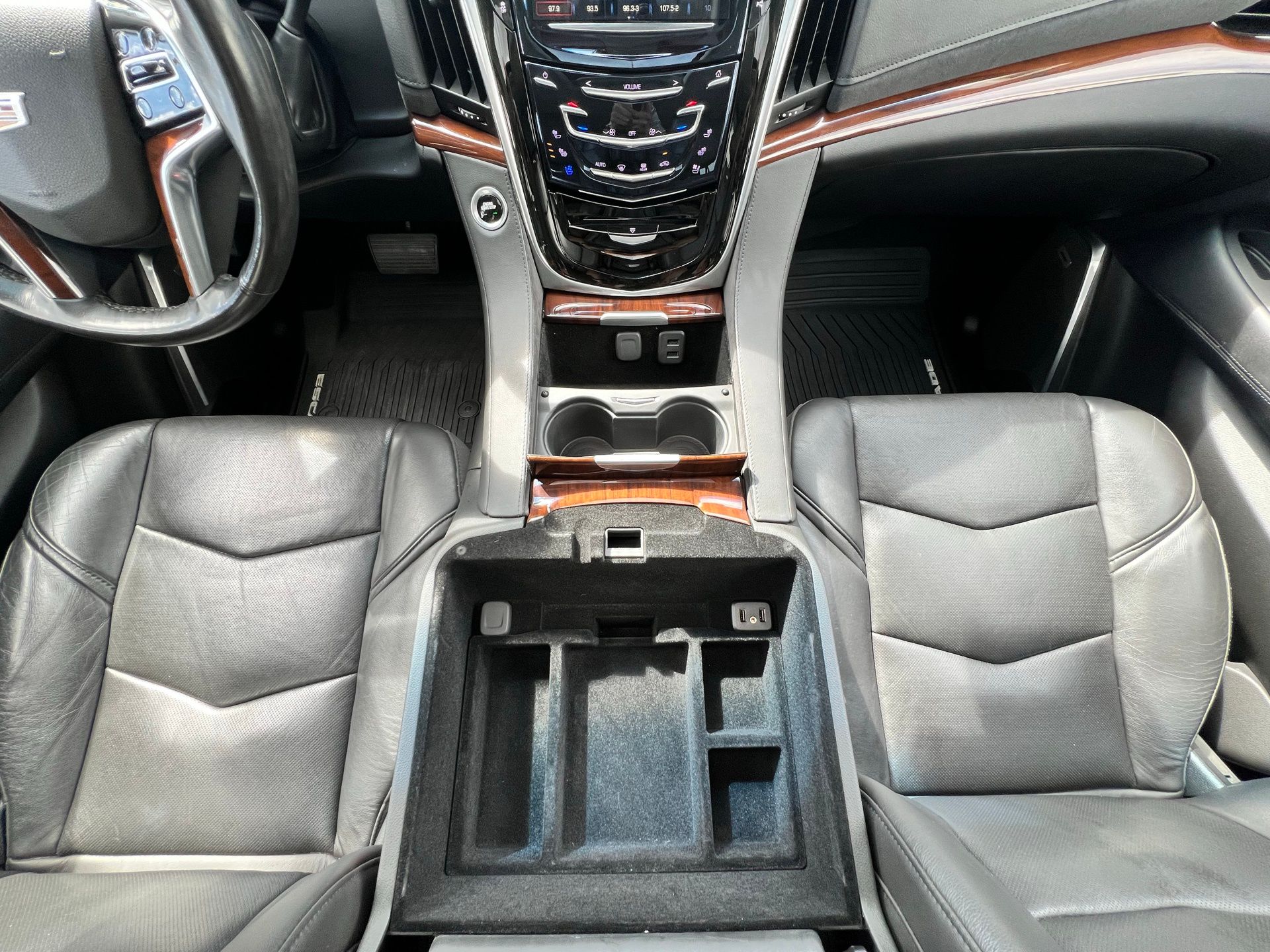 2019 Cadillac Escalade Luxury 13