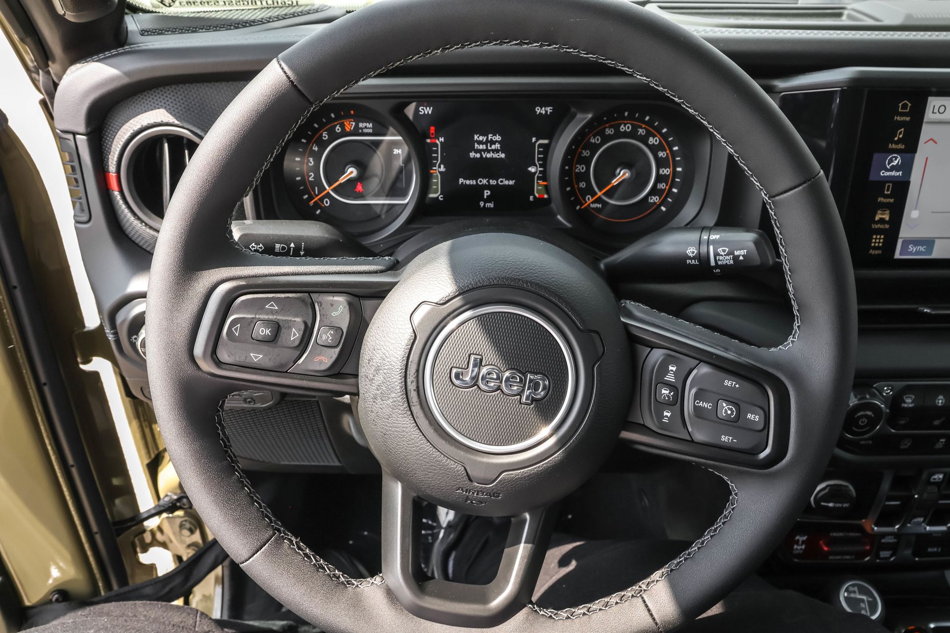 2025 JEEP GLADIATOR - Image 26