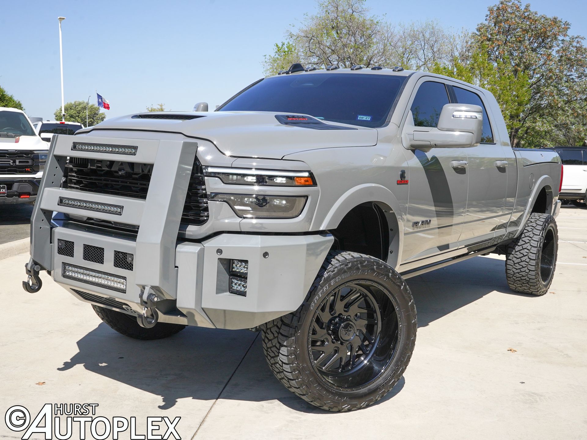 Ceramic Gray Clearcoat 2026 RAM 3500 Pickup Truck Four-Wheel Drive 8-Speed Automatic