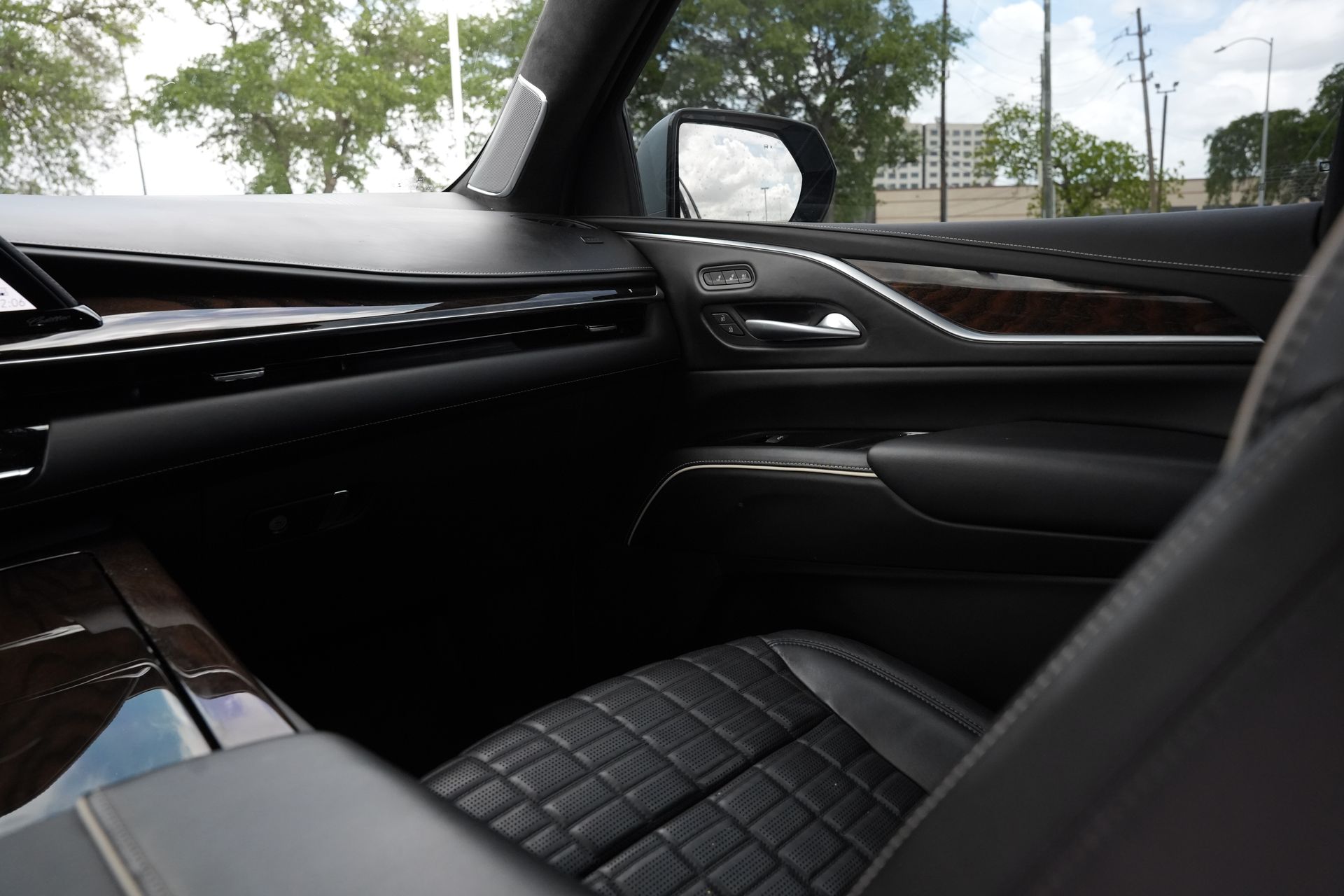 2022 Cadillac Escalade Sport Platinum Black at Bayway Cadillac of The Woodlands