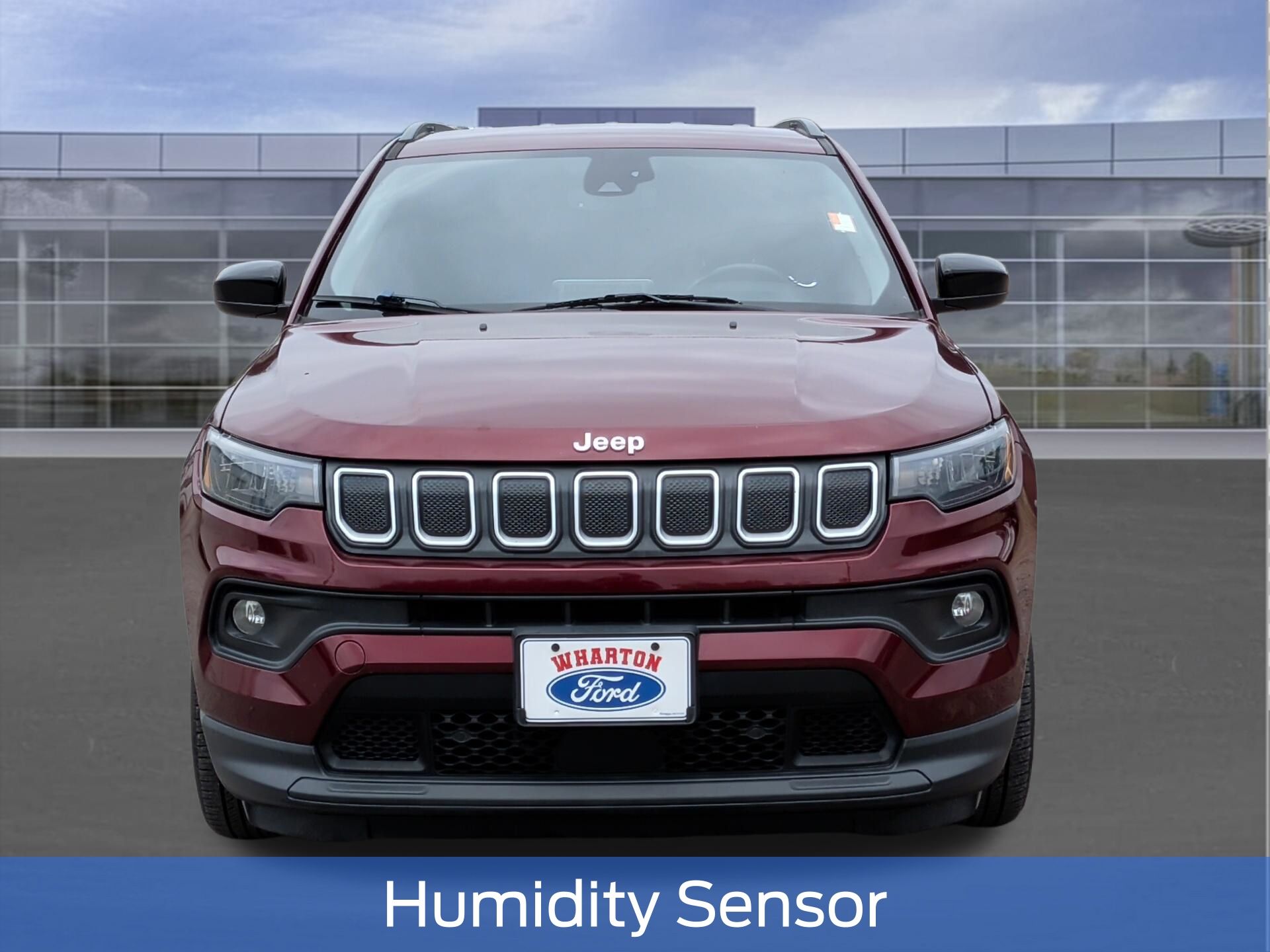 2022 Jeep Compass Latitude Red at AutoSavvy Houston Northwest
