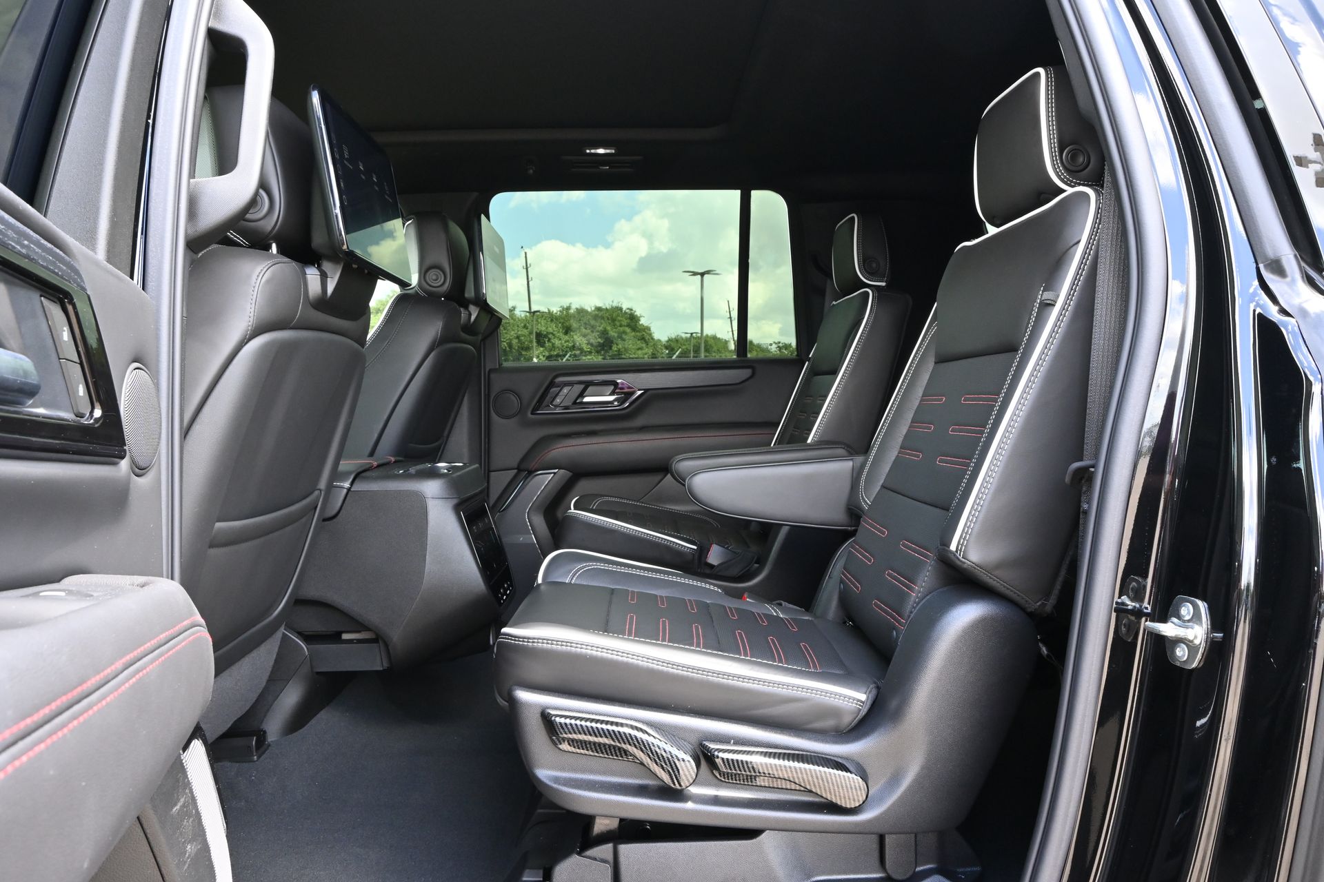 2026 GMC Yukon XL AT4 Ultimate Black at Big Star Buick GMC