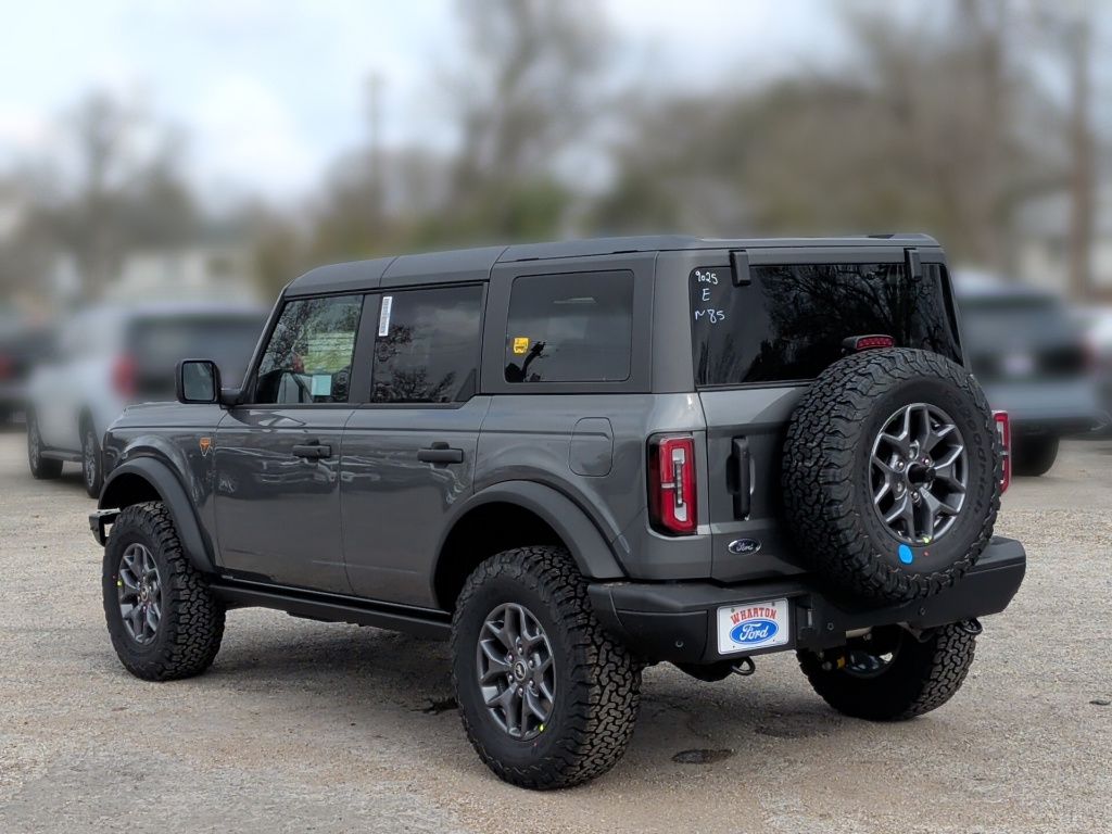 2025 Ford Bronco Badlands - 3