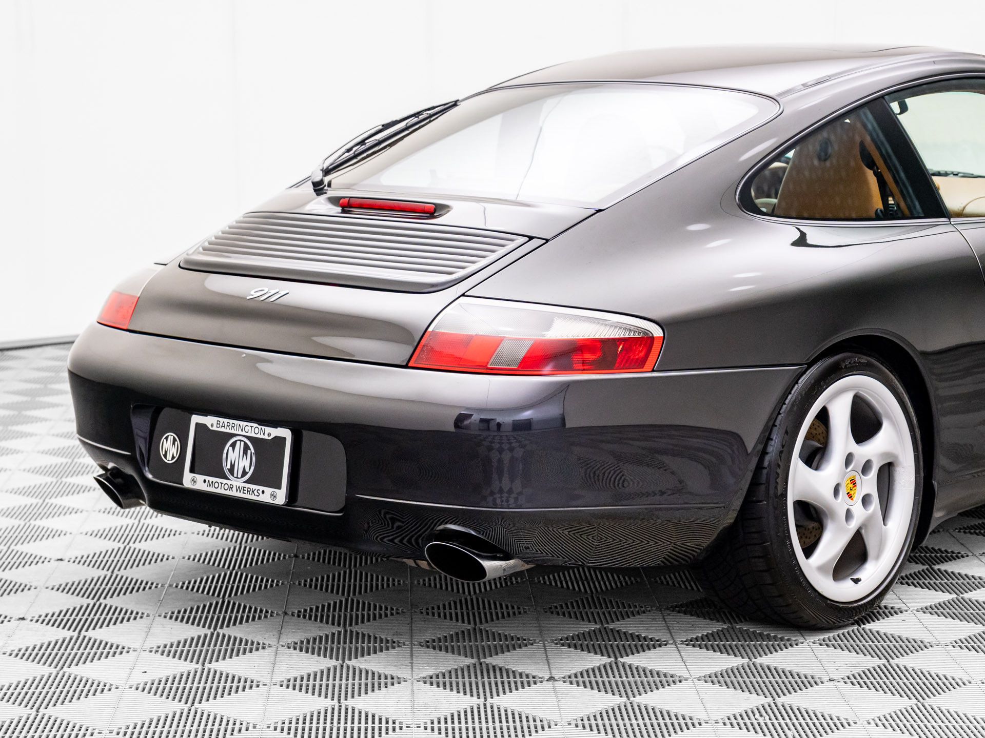 2000 Porsche 911 Carrera photo