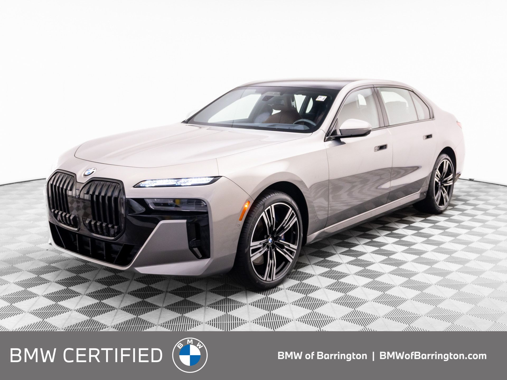 Oxide Gray Metallic 2023 BMW 7 Series Sedan All-Wheel Drive 8-Speed Automatic