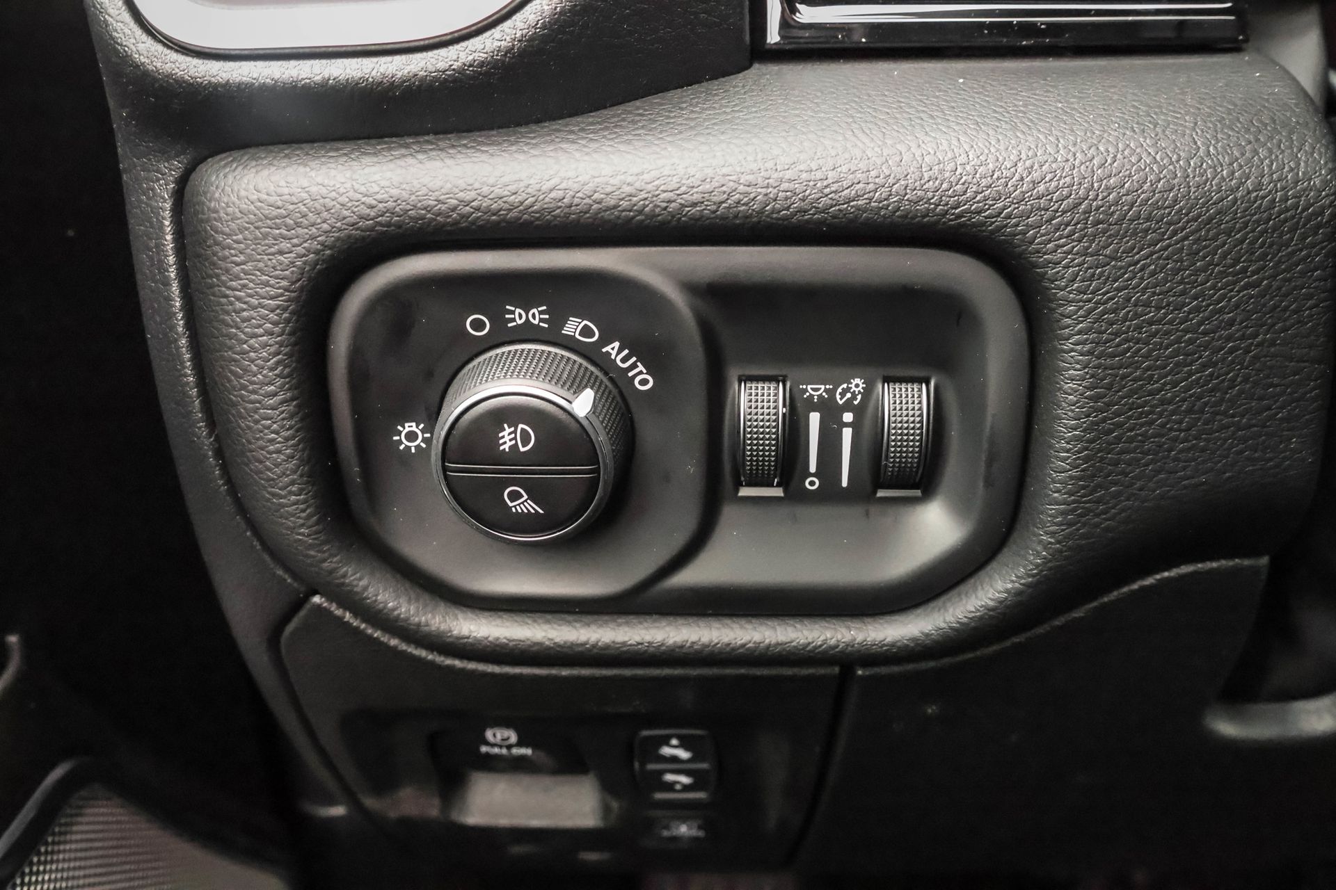 2026 RAM 1500 - Image 29