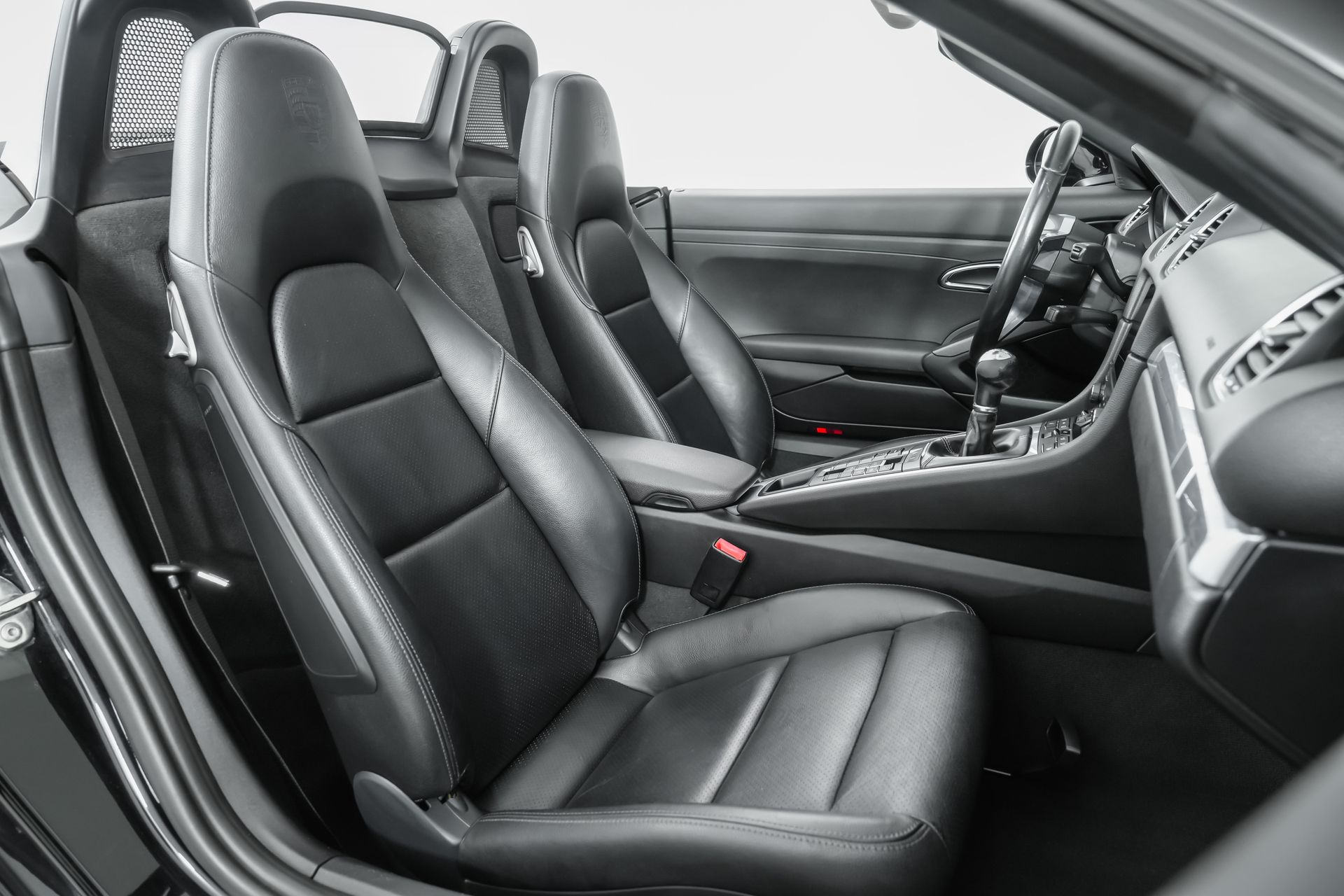 used 2021 Porsche 718 Boxster car, priced at $53,000