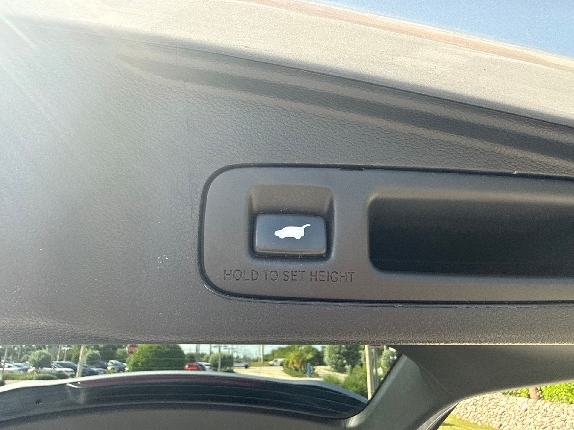 Certified Used 2019 Lunar Silver Metallic Honda EX-L image 14