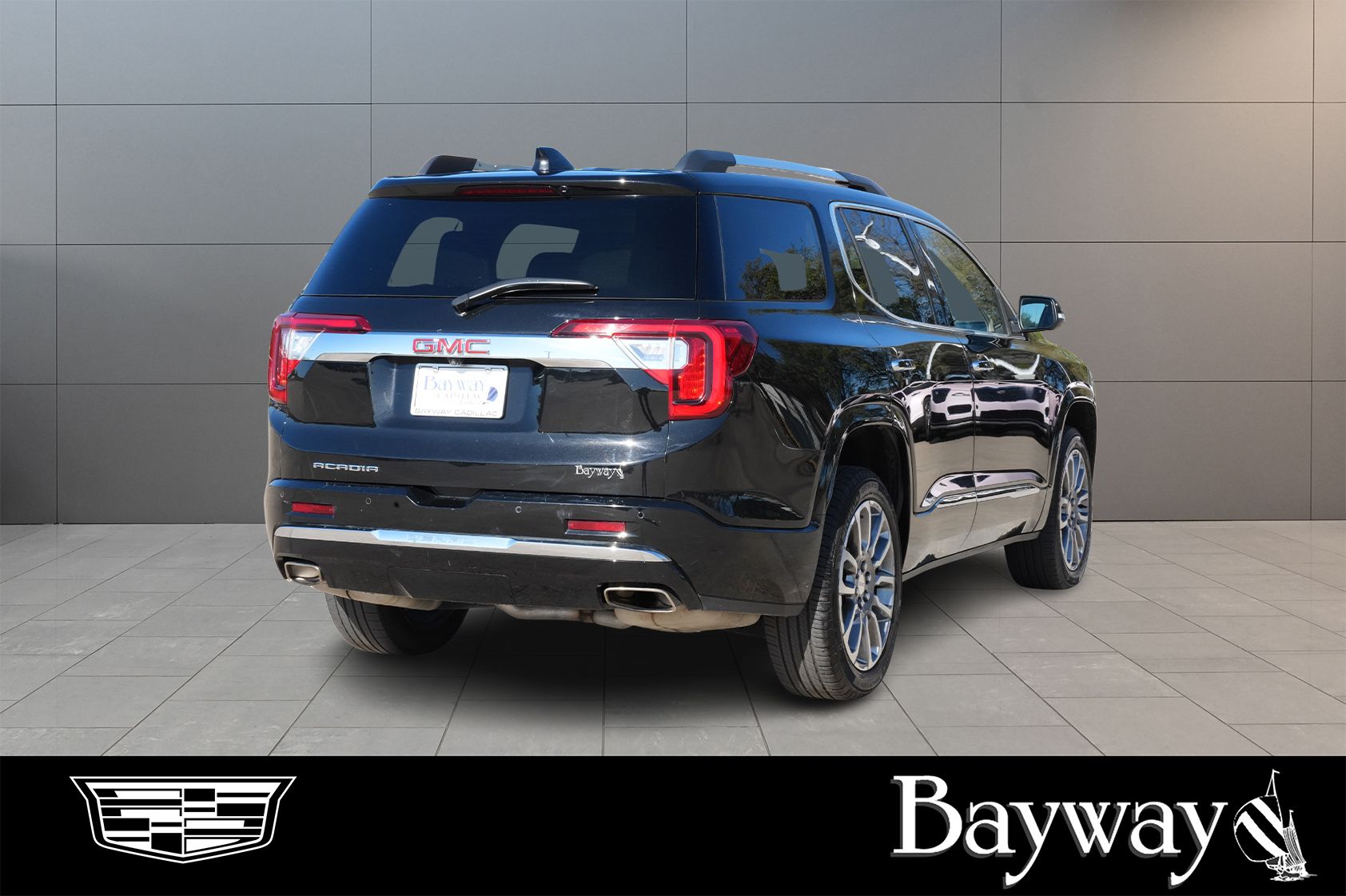 2023 GMC Acadia Denali - 4