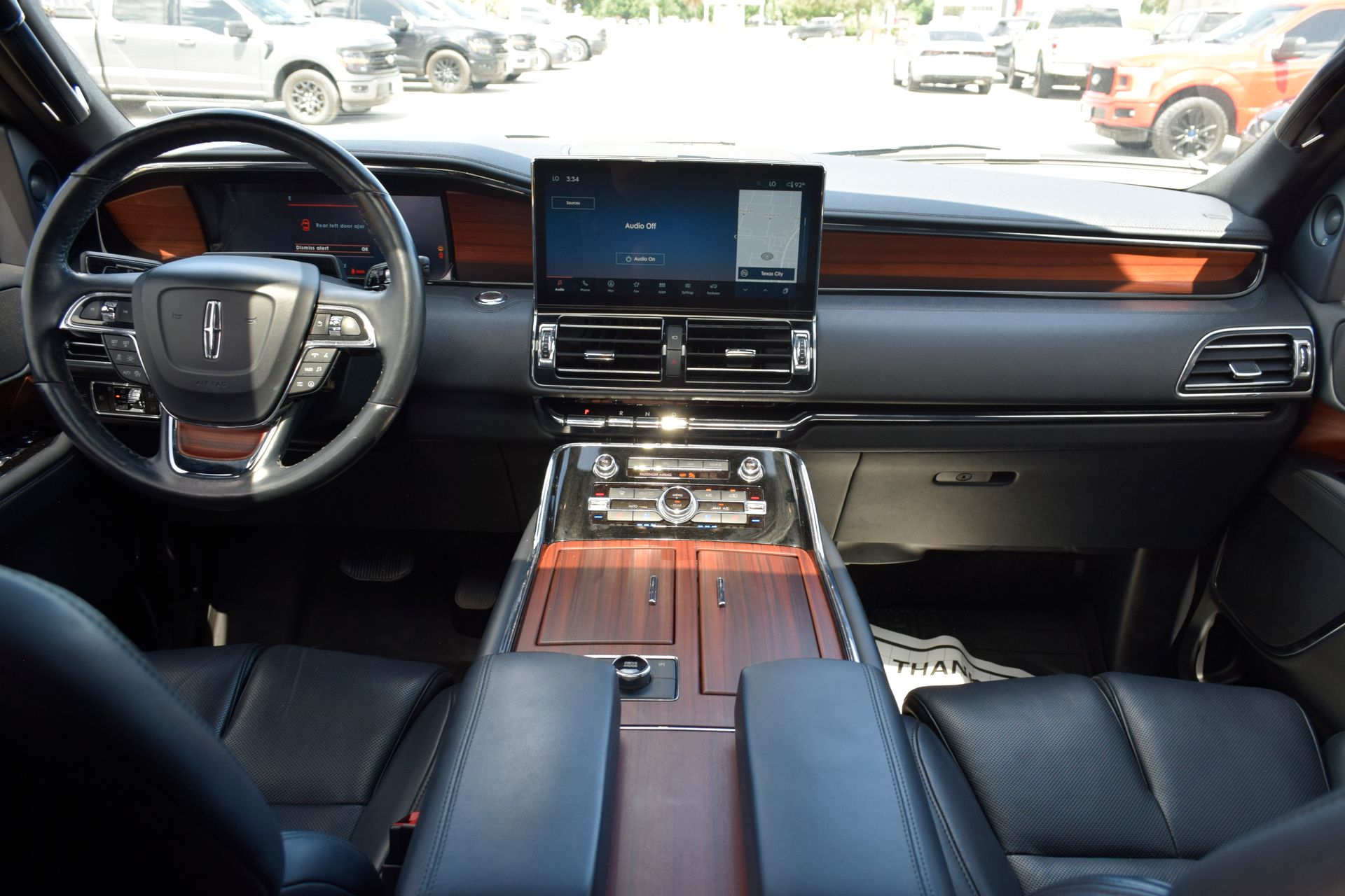 2023 Lincoln Navigator Reserve White at DeMontrond Ford