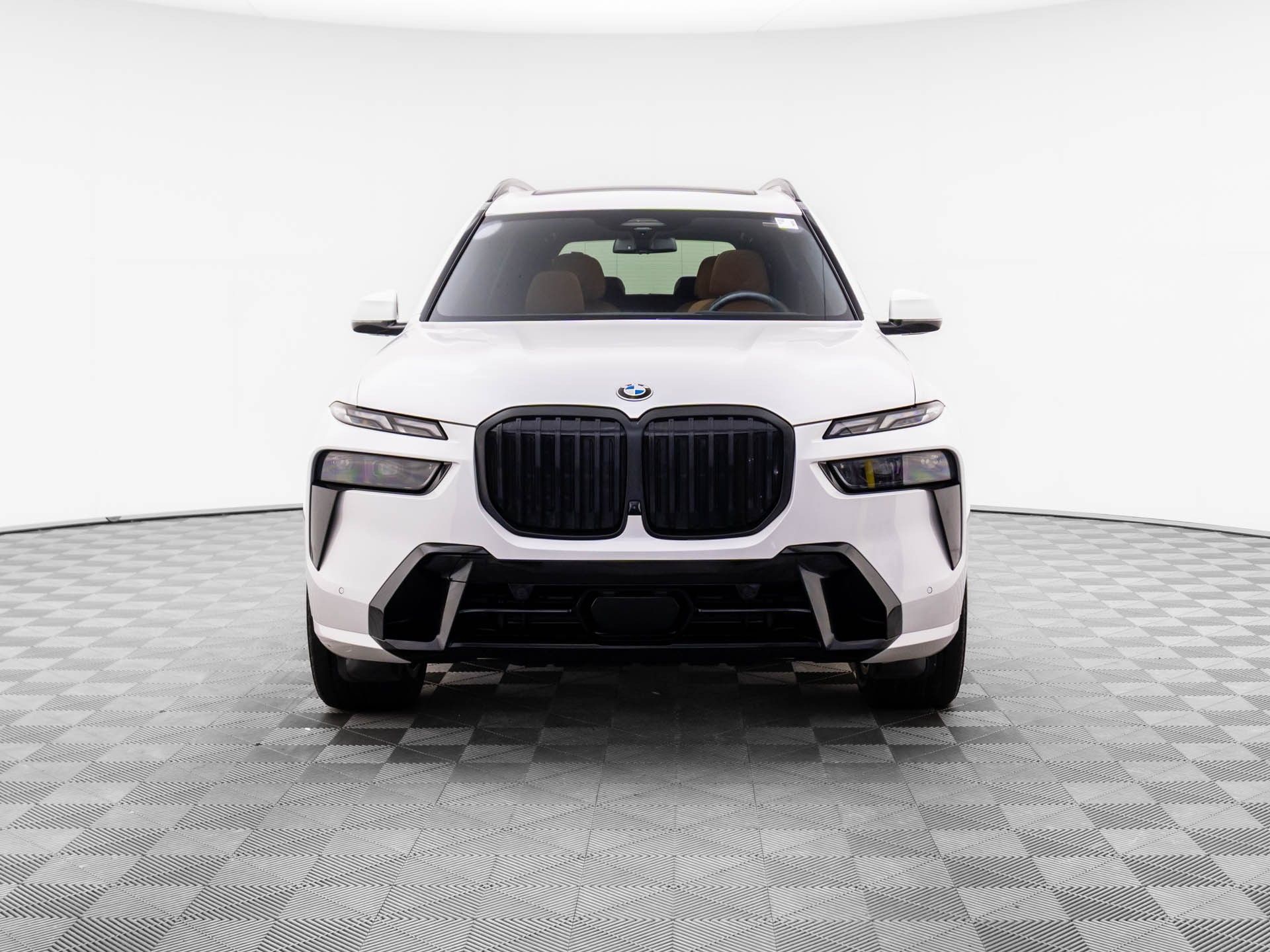 2023 BMW X7 xDrive40i photo