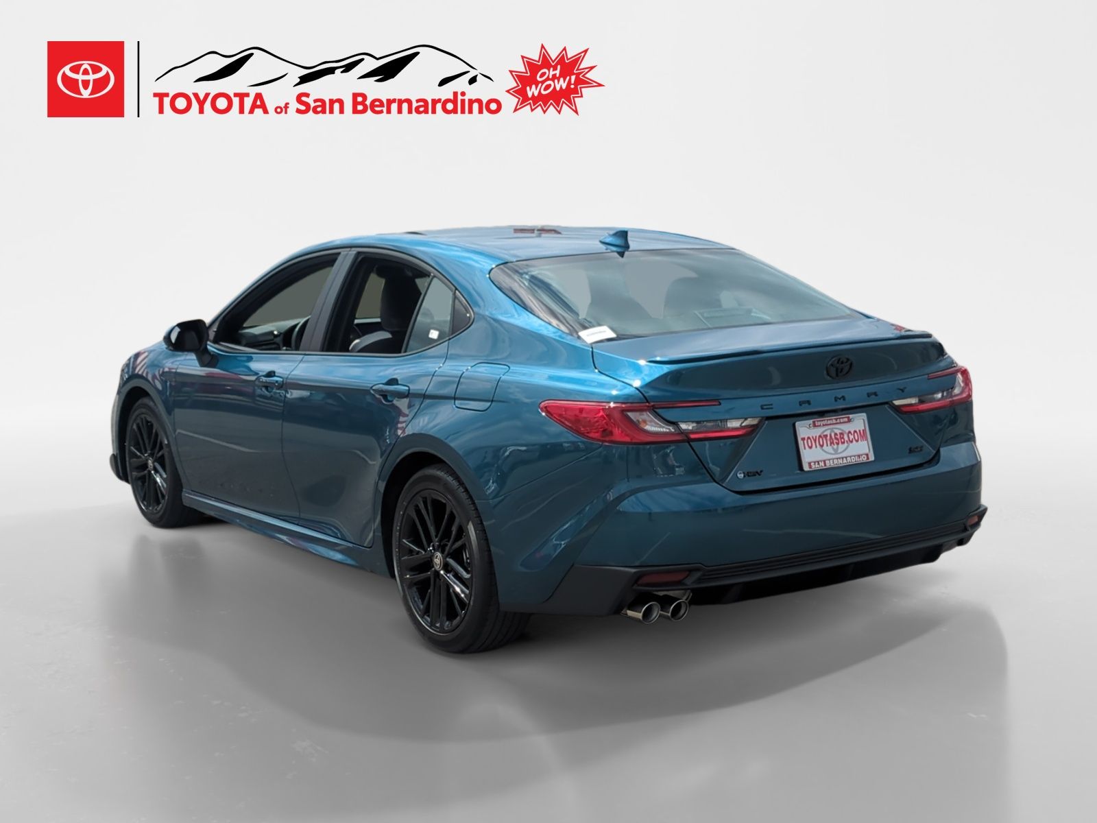 View vehicle photo 3