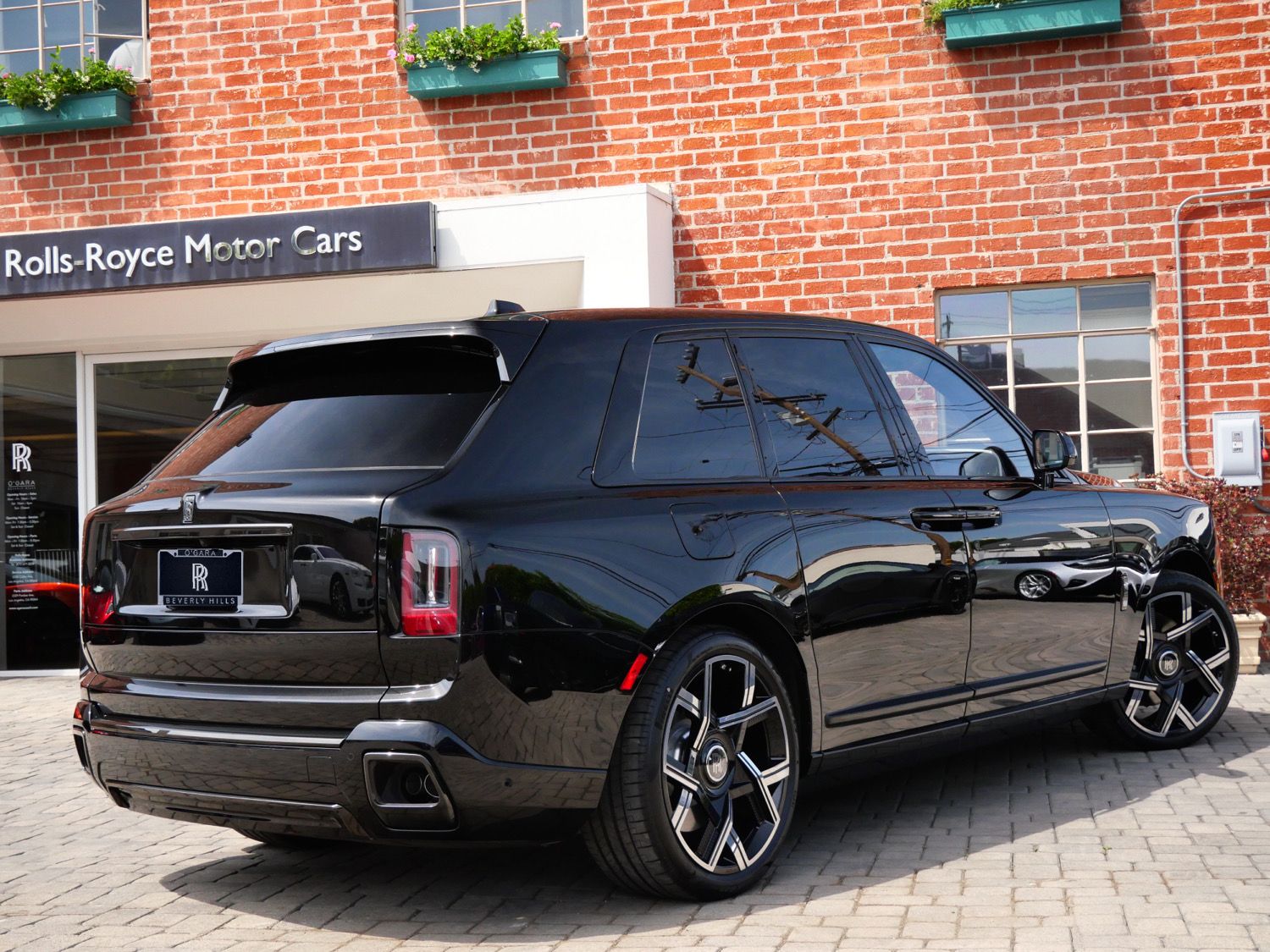 Black Diamond 2026 Rolls-Royce Cullinan AWD SUV / Crossover All-Wheel Drive 8-Speed Automatic