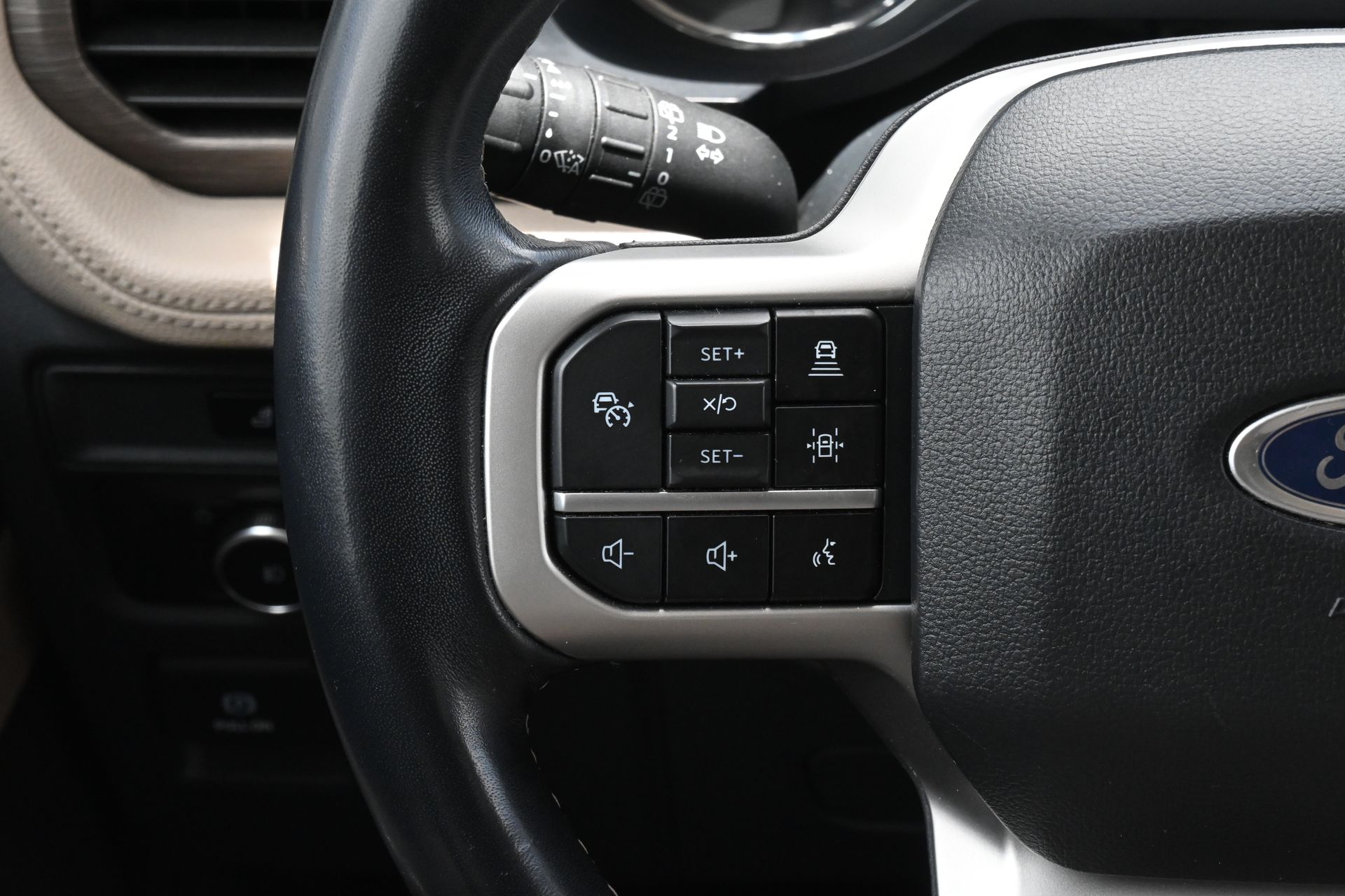 2024 Ford Expedition Limited Gray at AutoSavvy Houston Southwest