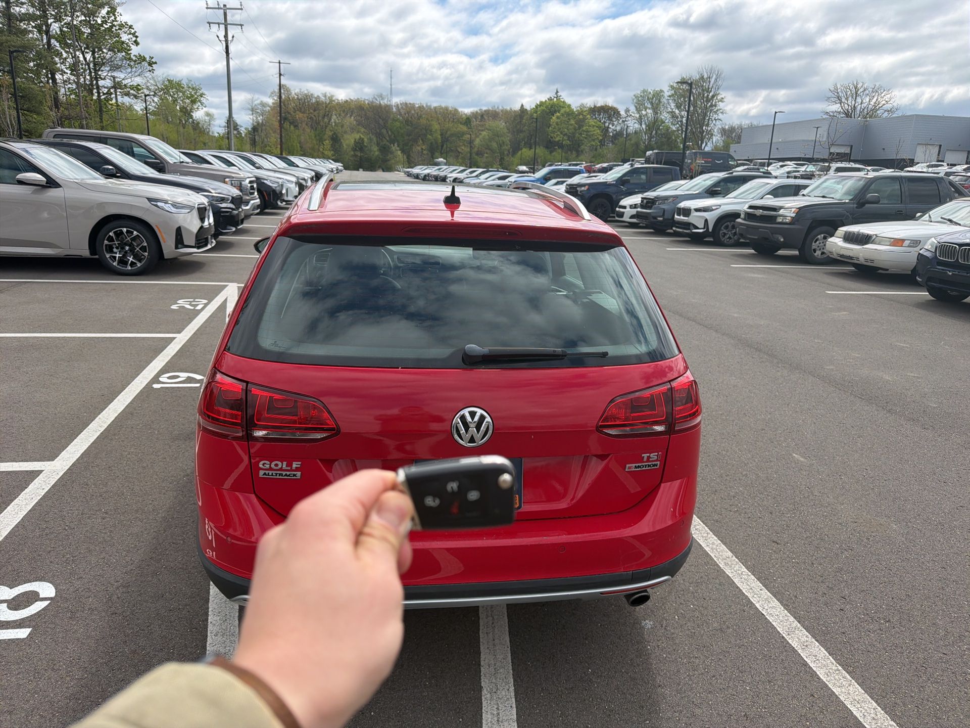 used 2017 Volkswagen Golf Alltrack car, priced at $17,840