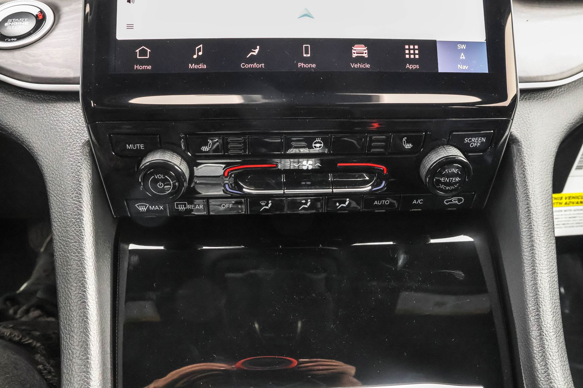 2025 JEEP GRAND CHEROKEE - Image 17