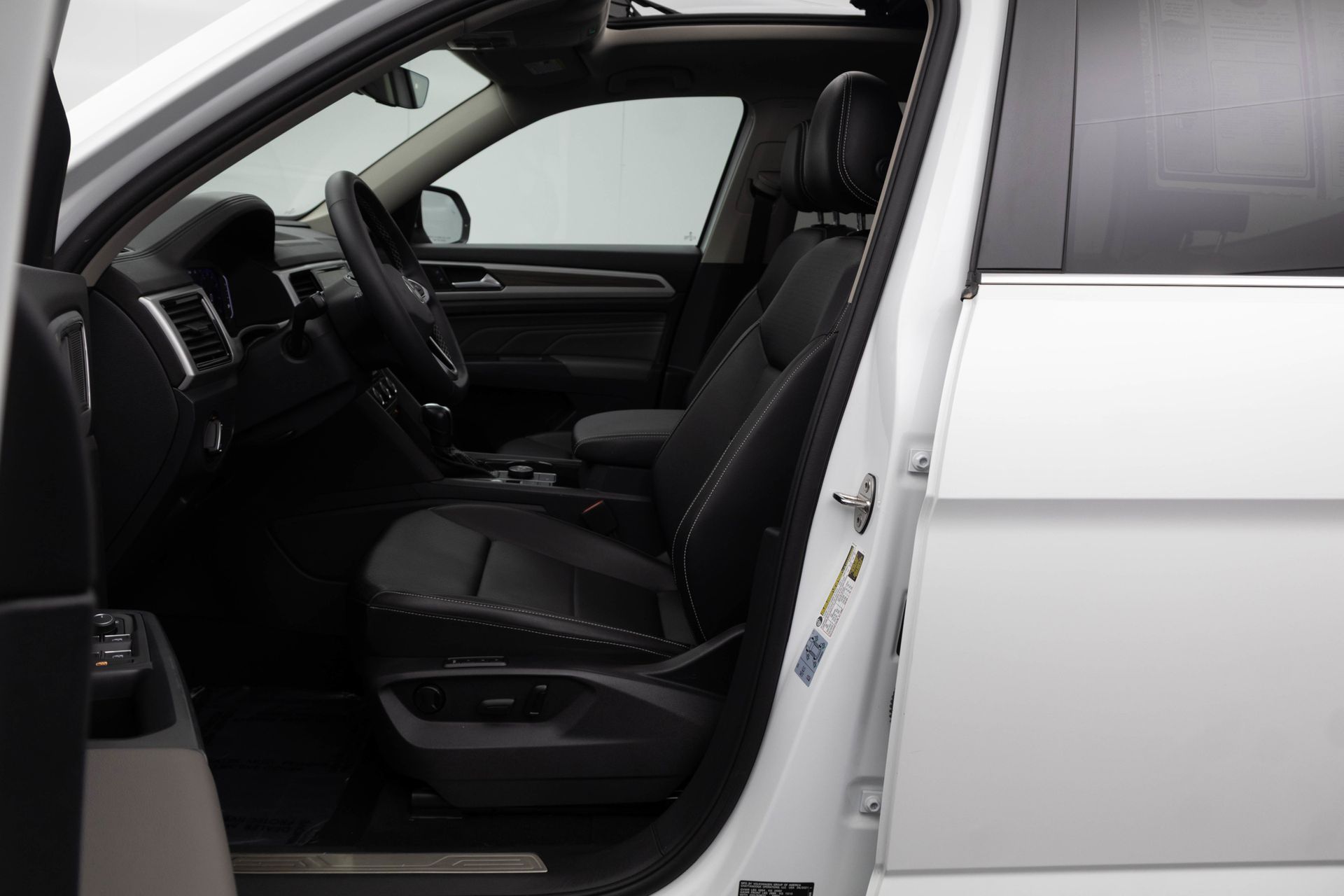 2021 VOLKSWAGEN ATLAS - Image 6