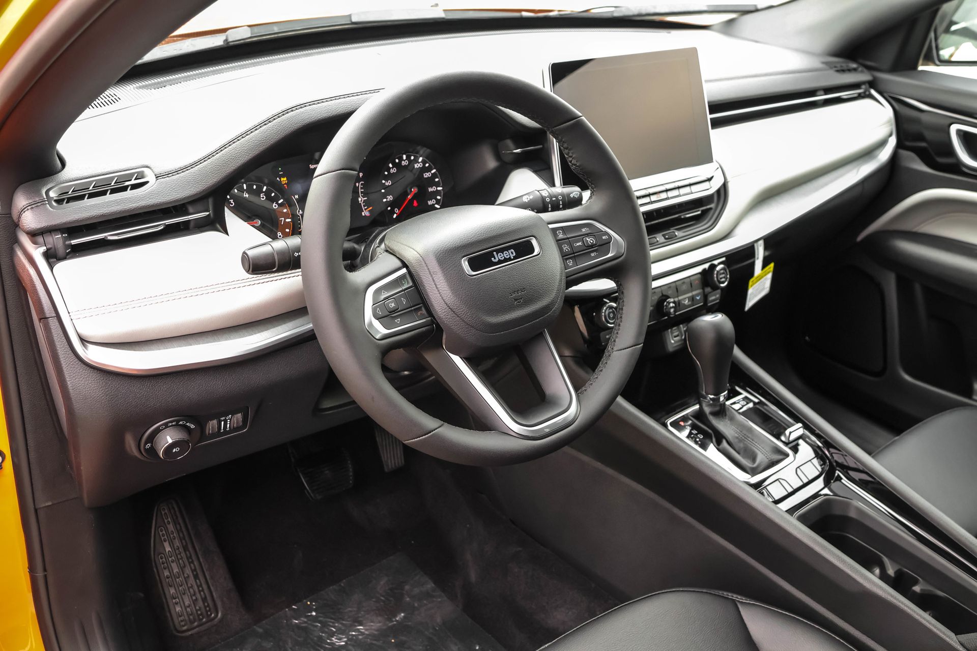 2026 JEEP COMPASS - Image 3