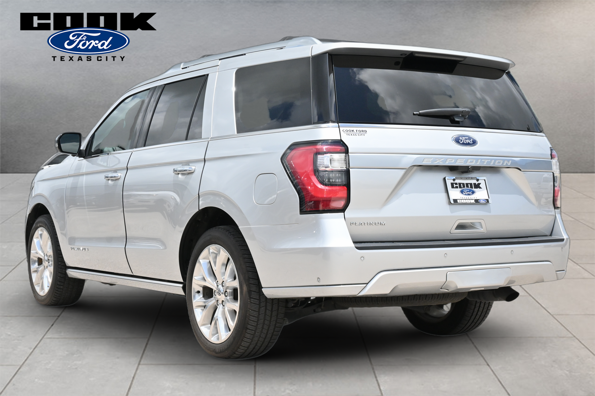 2018 Ford Expedition Platinum Silver at Community Honda