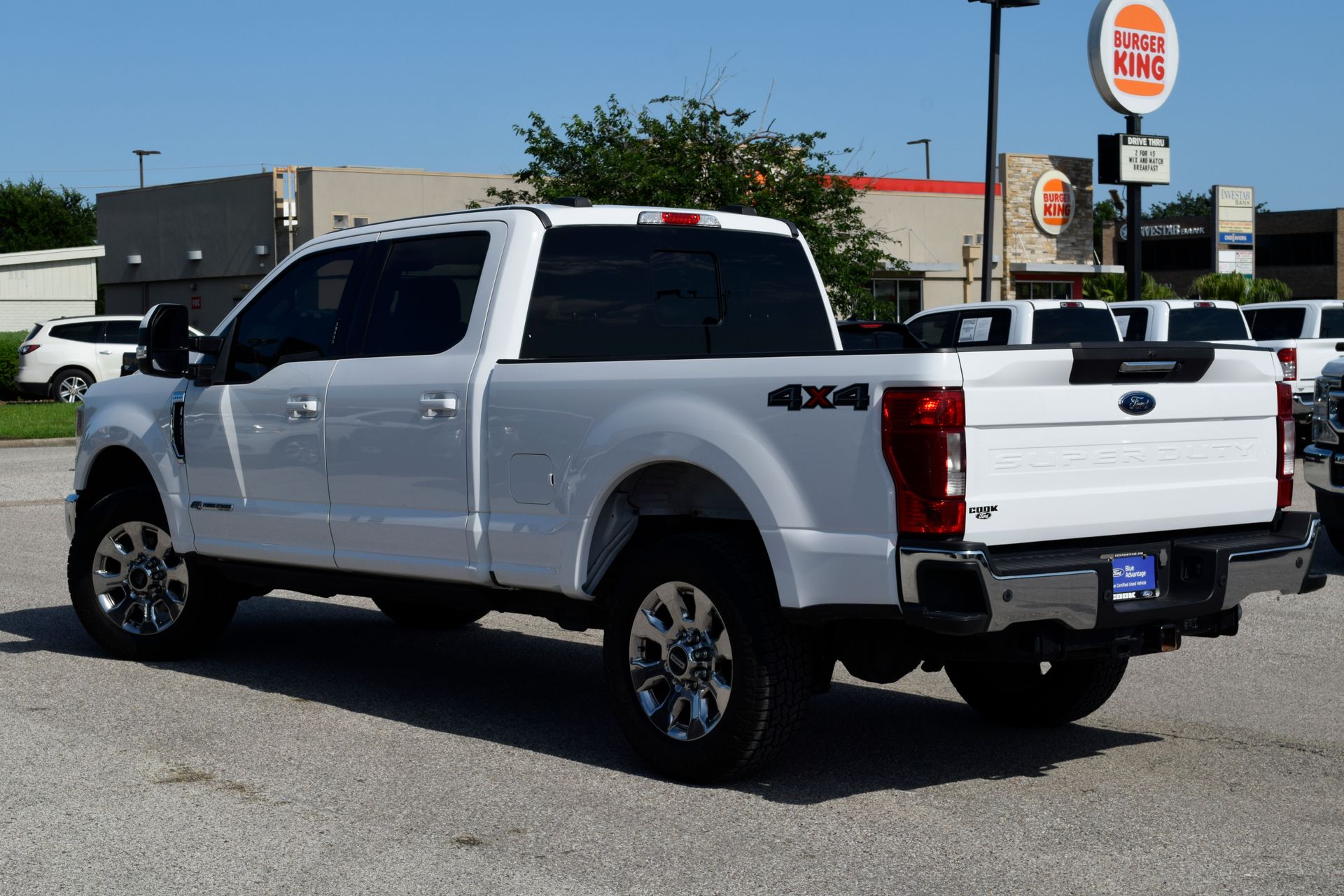 2021 Ford F-250SD Lariat White at Autostrade