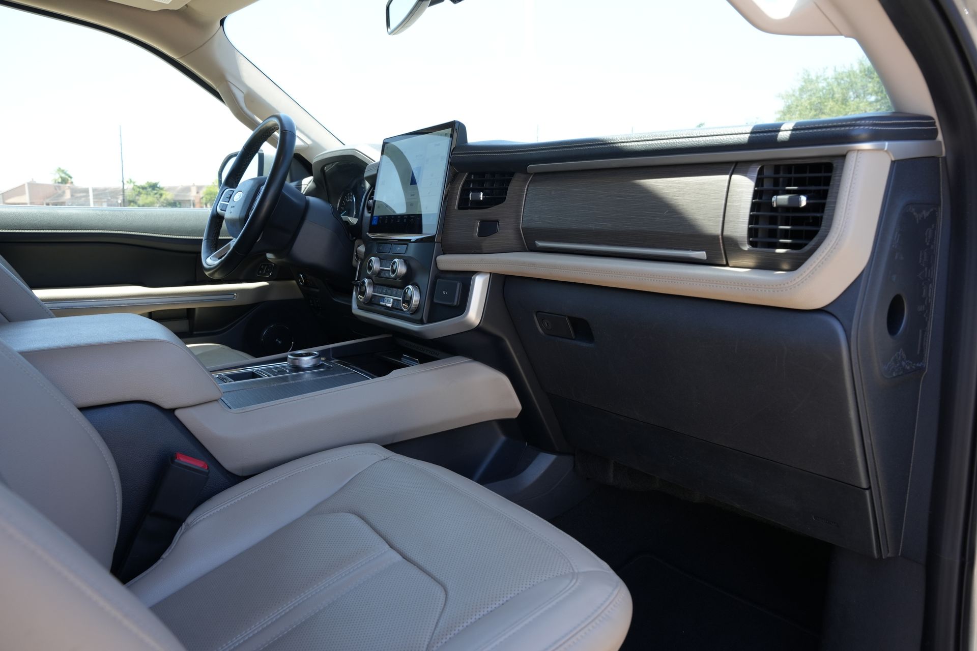 2024 Ford Expedition Max Limited Silver at AutoSavvy Houston Southwest