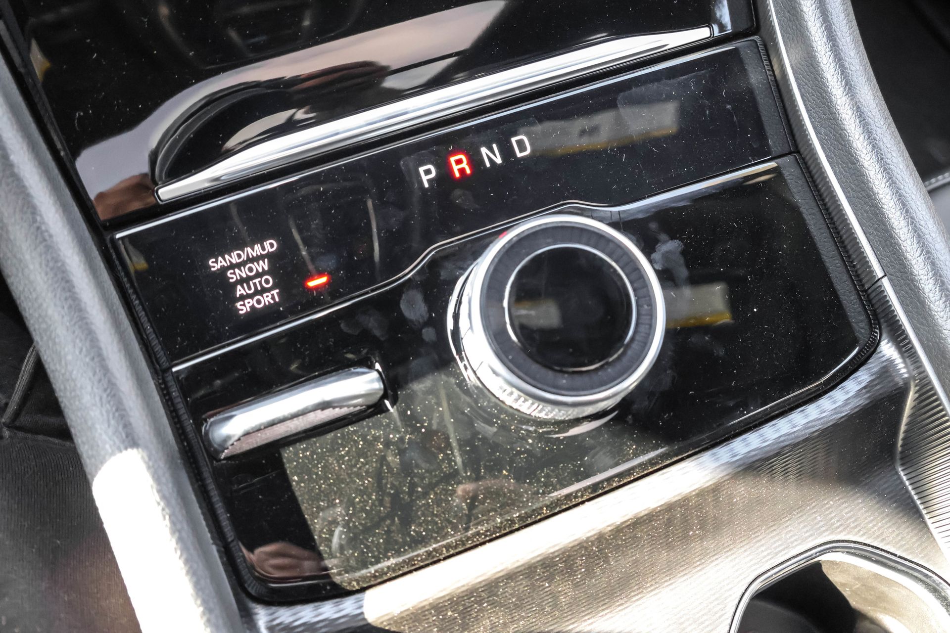 2025 JEEP GRAND CHEROKEE L - Image 26