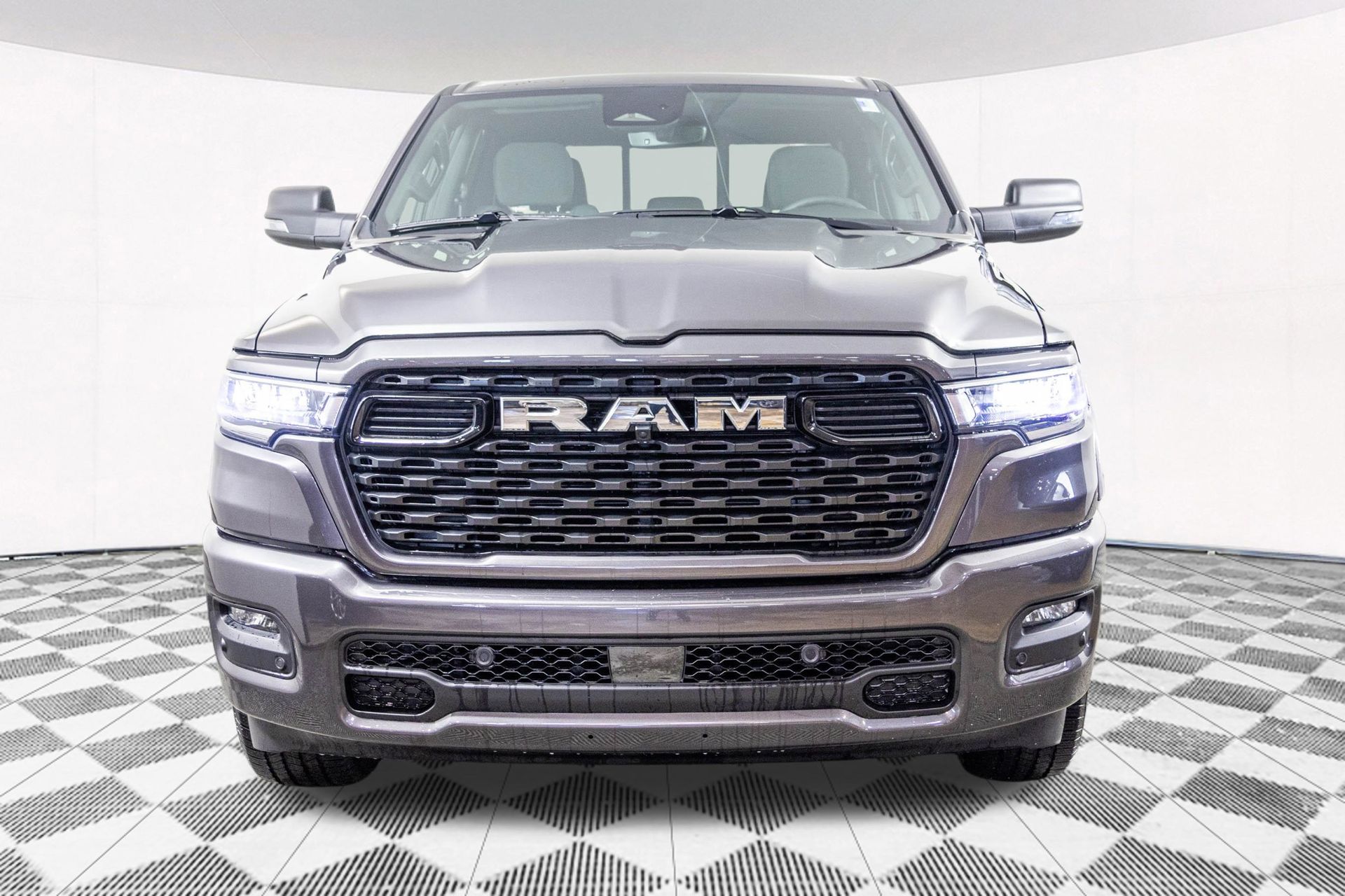 2026 RAM 1500 - Image 5