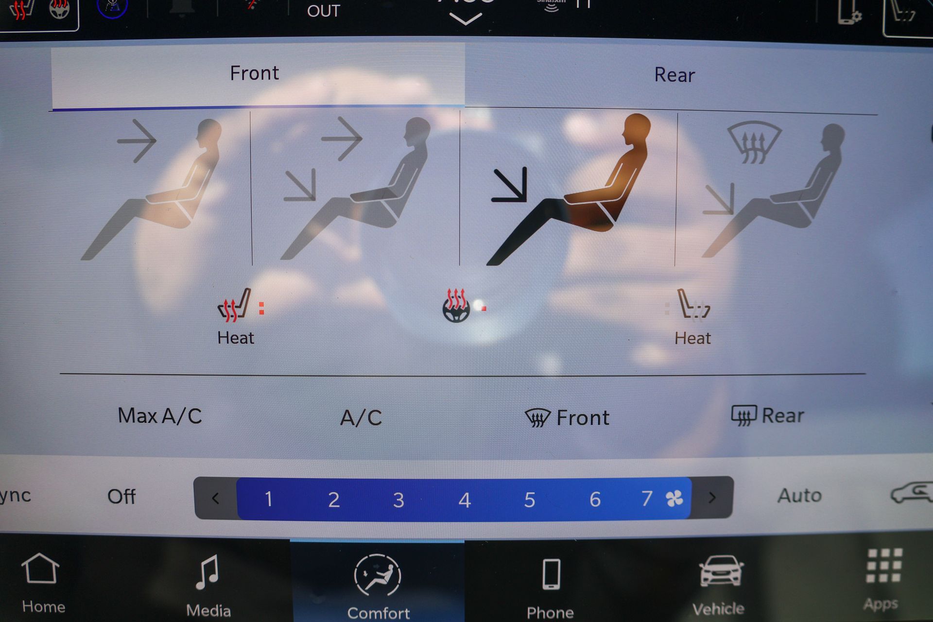 2026 CHRYSLER VOYAGER - Image 18