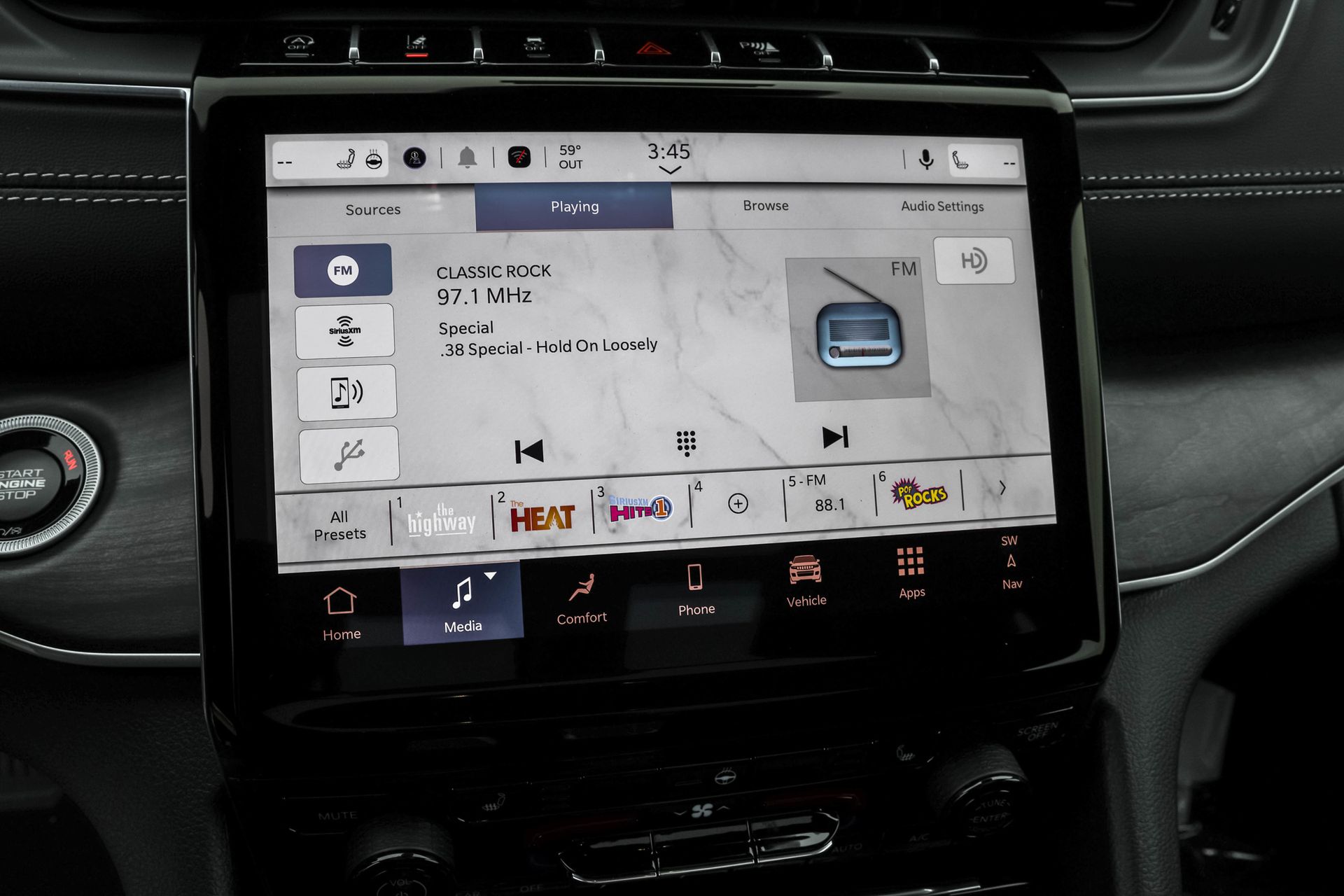 2025 JEEP GRAND CHEROKEE - Image 30