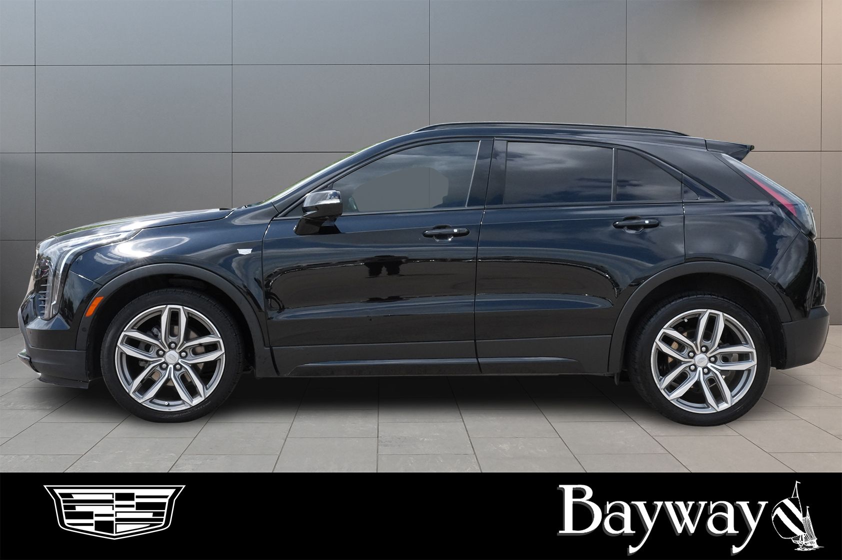 View vehicle photo 4