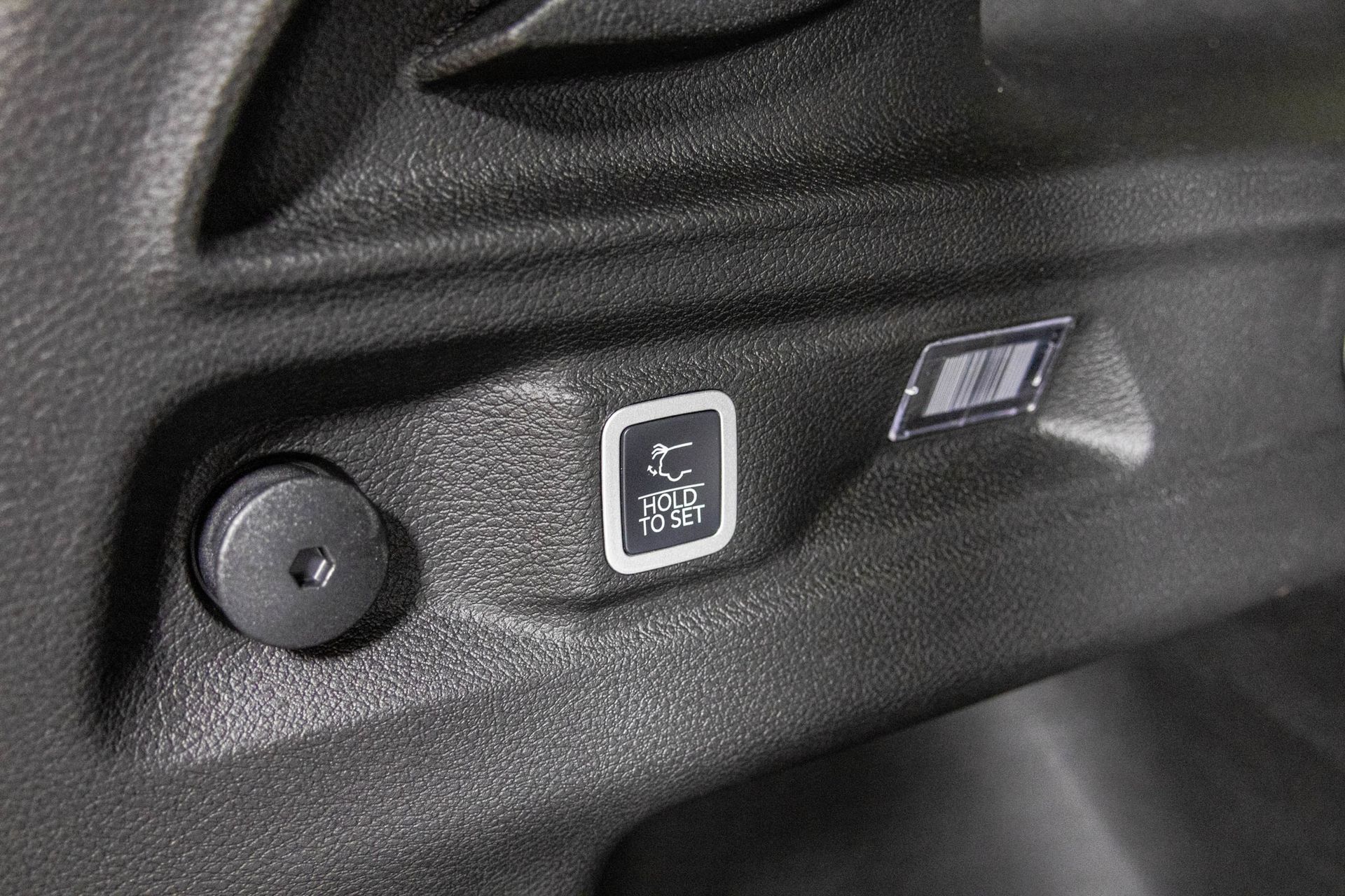 2025 JEEP GRAND CHEROKEE L - Image 35