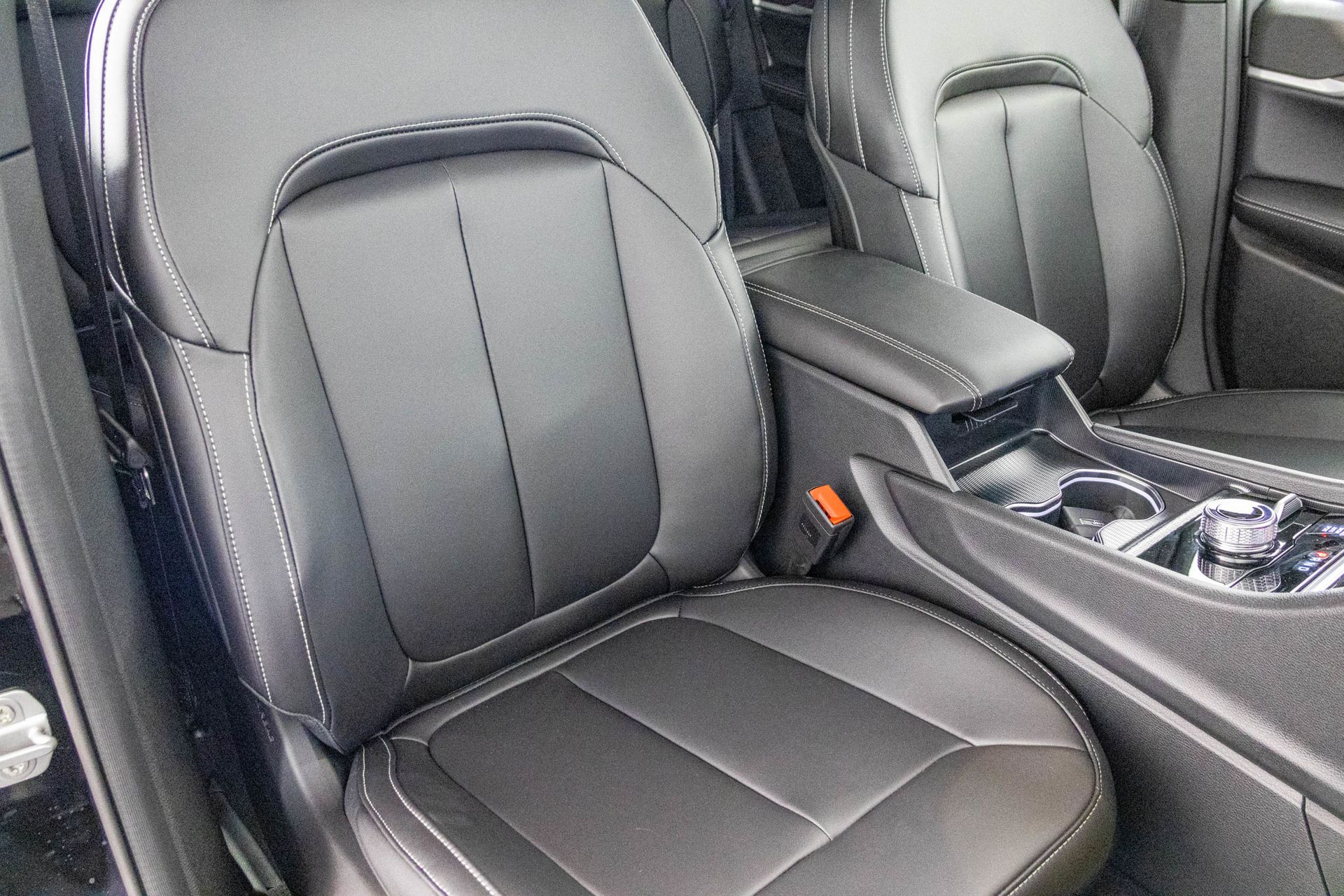 2025 JEEP GRAND CHEROKEE - Image 37