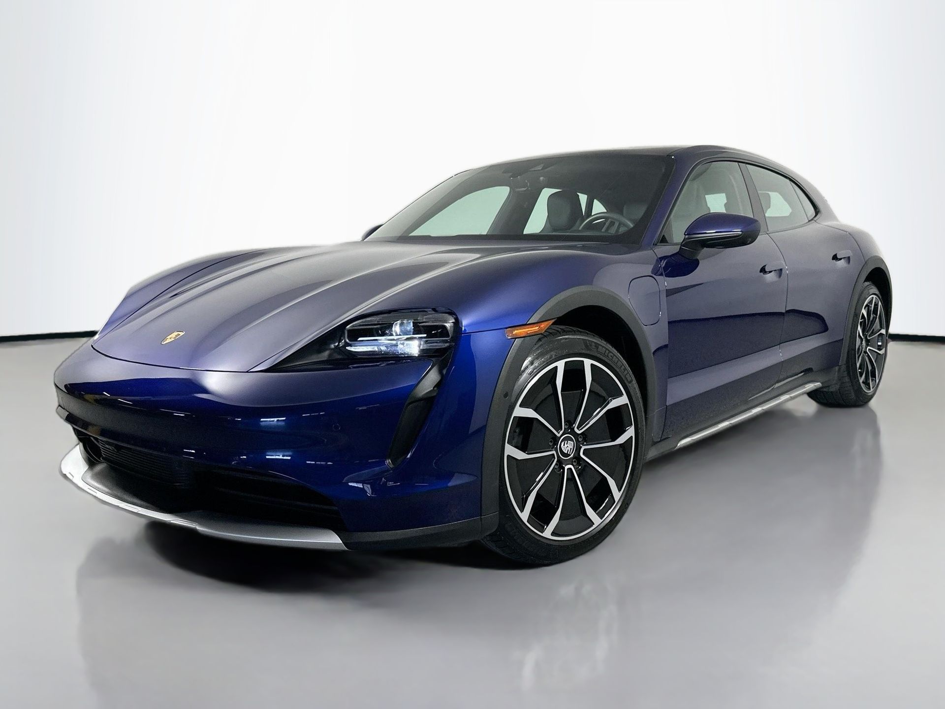 2024 Porsche Taycan 4 Cross Turismo Wagon AWD