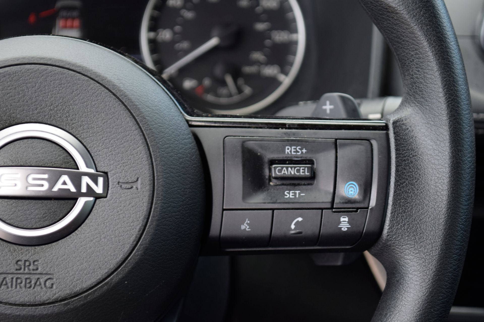 2023 Nissan Rogue SV Silver at Baytown Hyundai