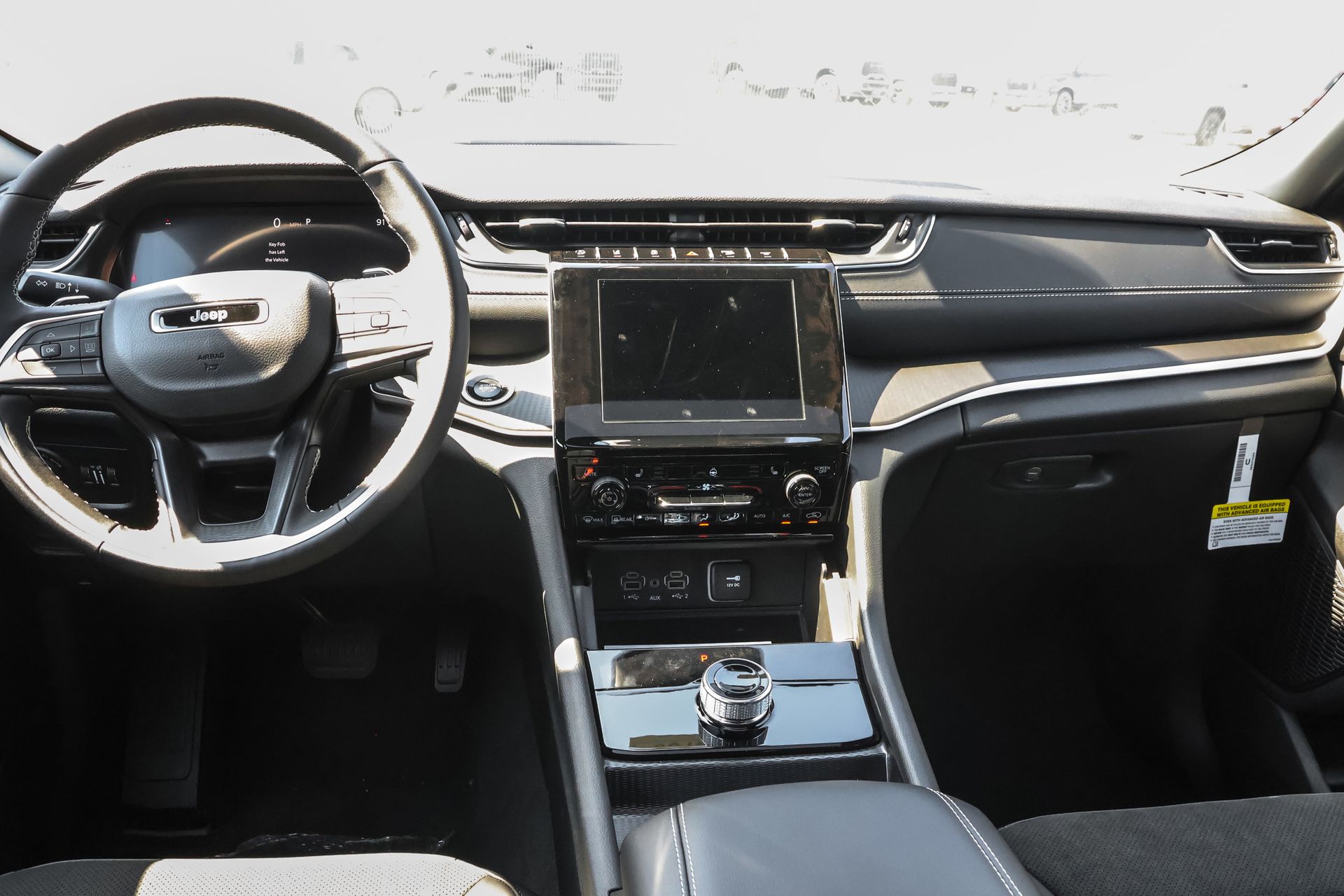 2025 JEEP GRAND CHEROKEE L - Image 10