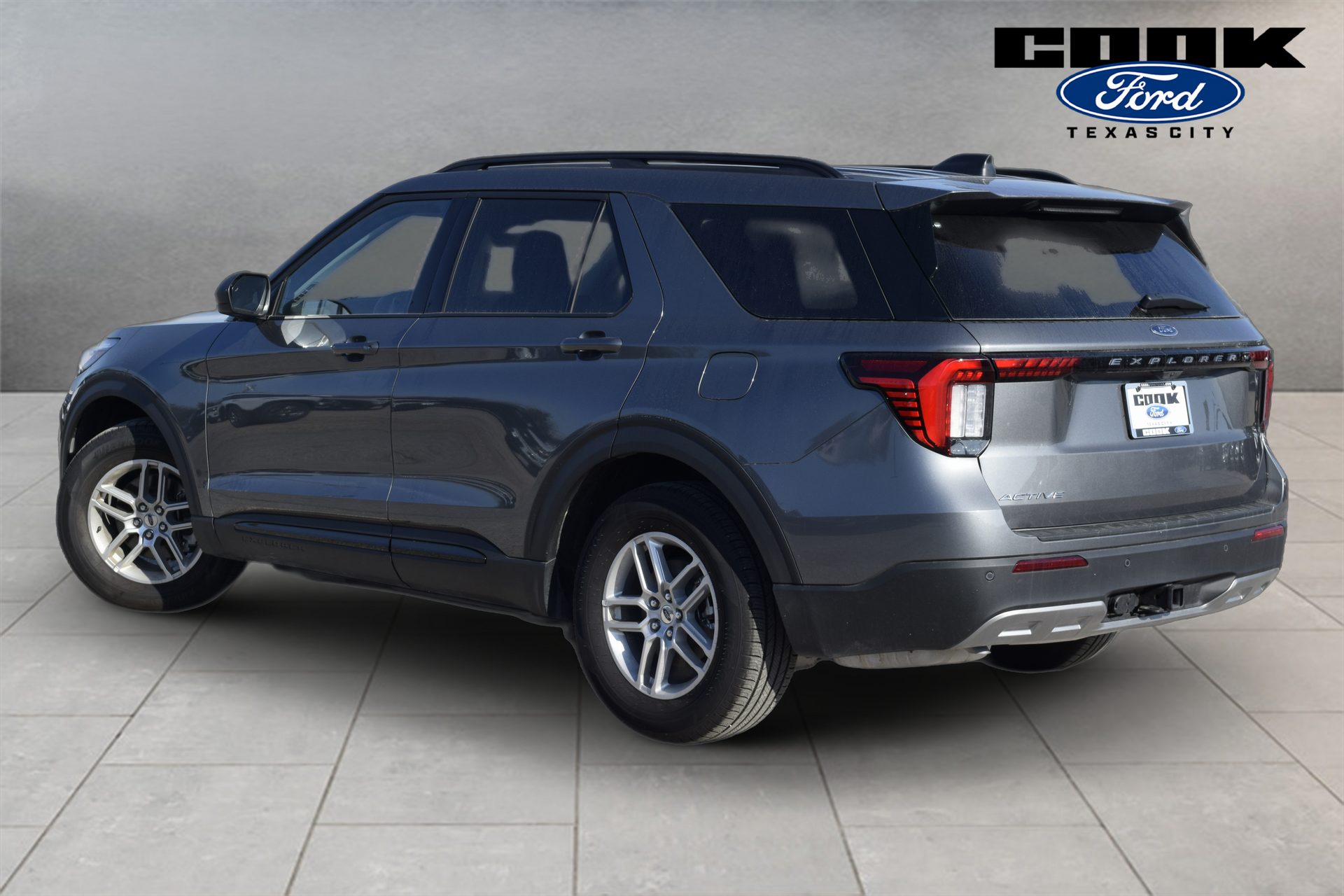 2026 Ford Explorer Active - 3