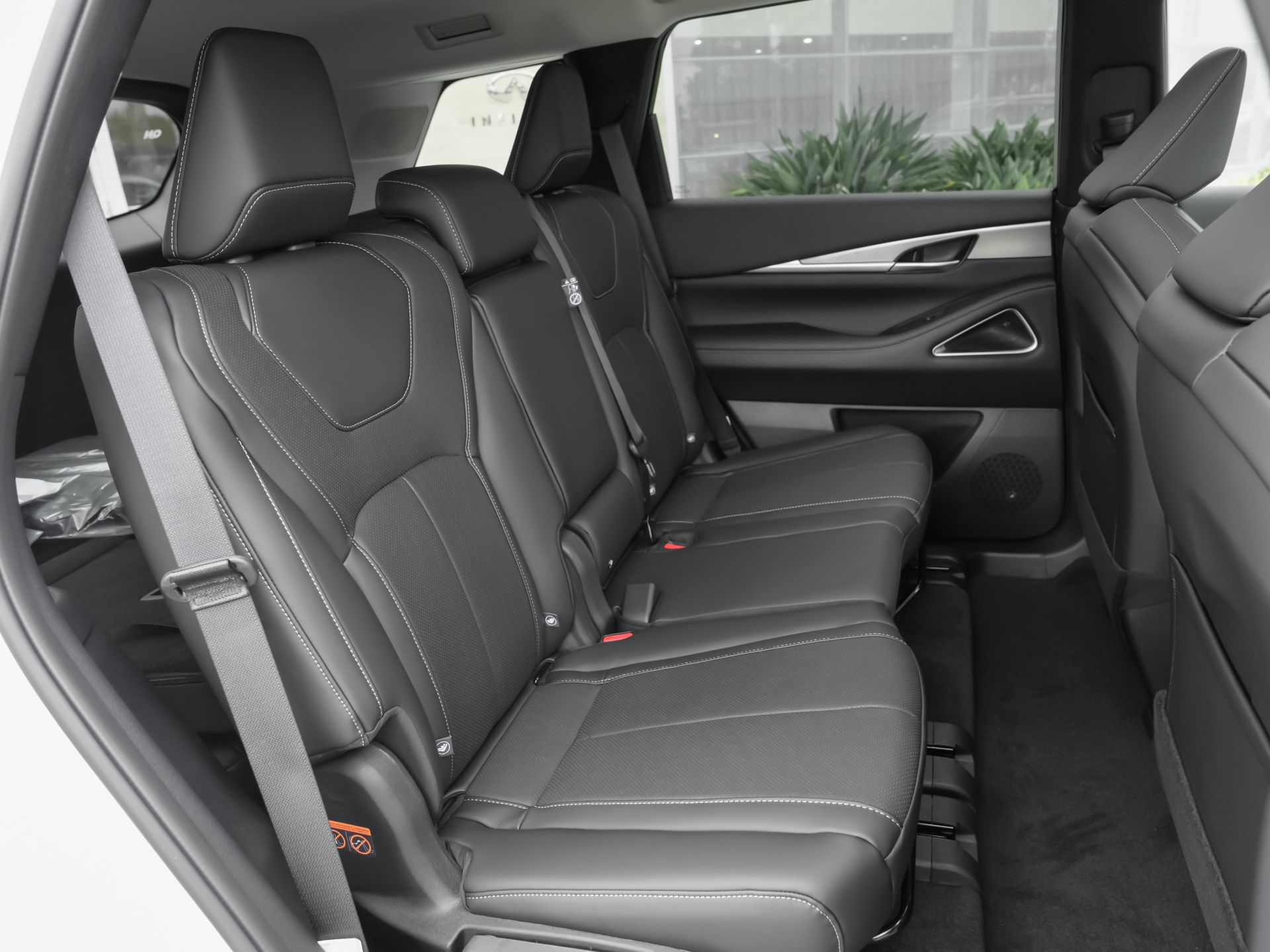 new 2027 INFINITI QX60 car, priced at $54,155