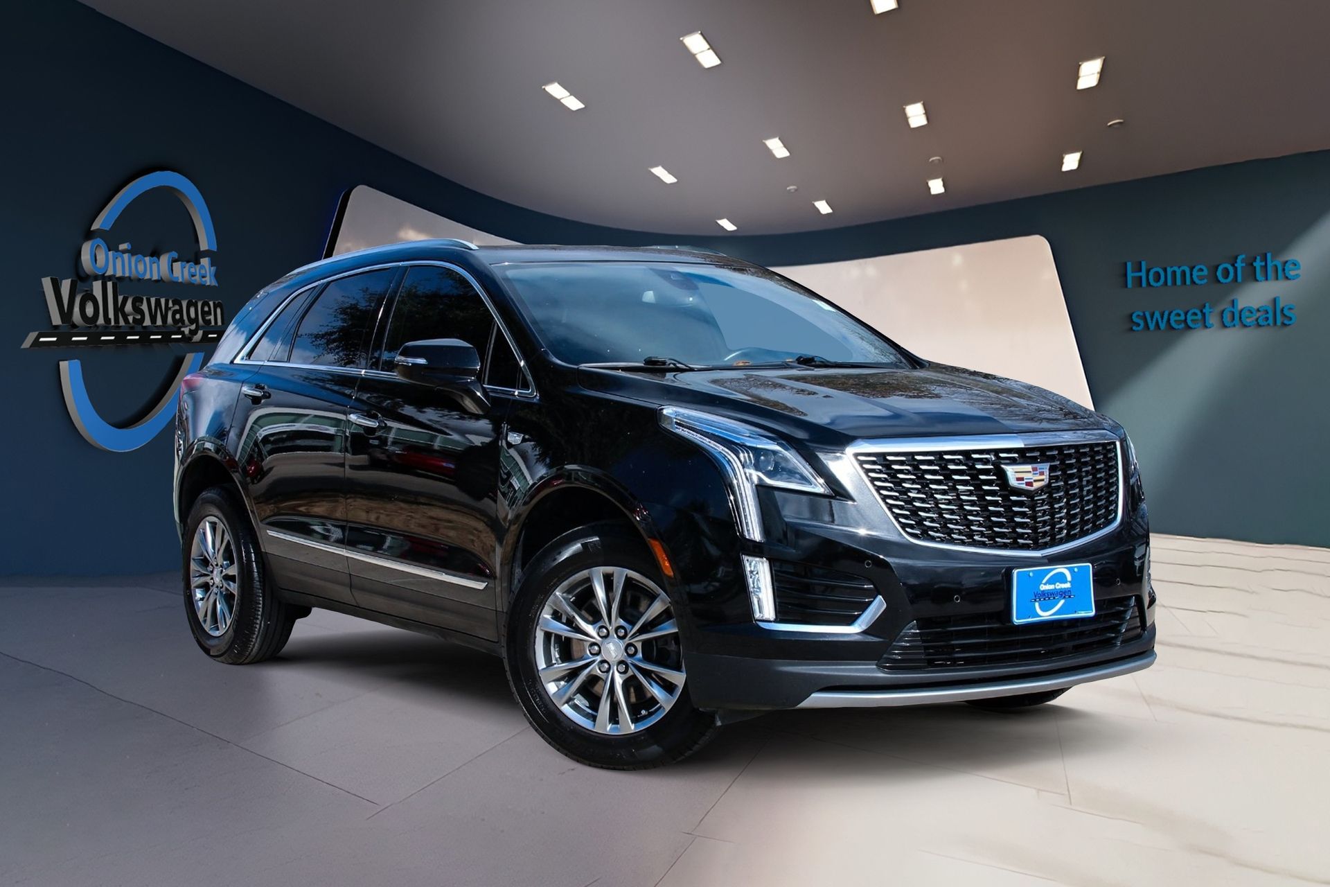 Stellar Black Metallic 2021 Cadillac XT5 Premium Luxury FWD SUV / Crossover Front-Wheel Drive 9-Speed Automatic
